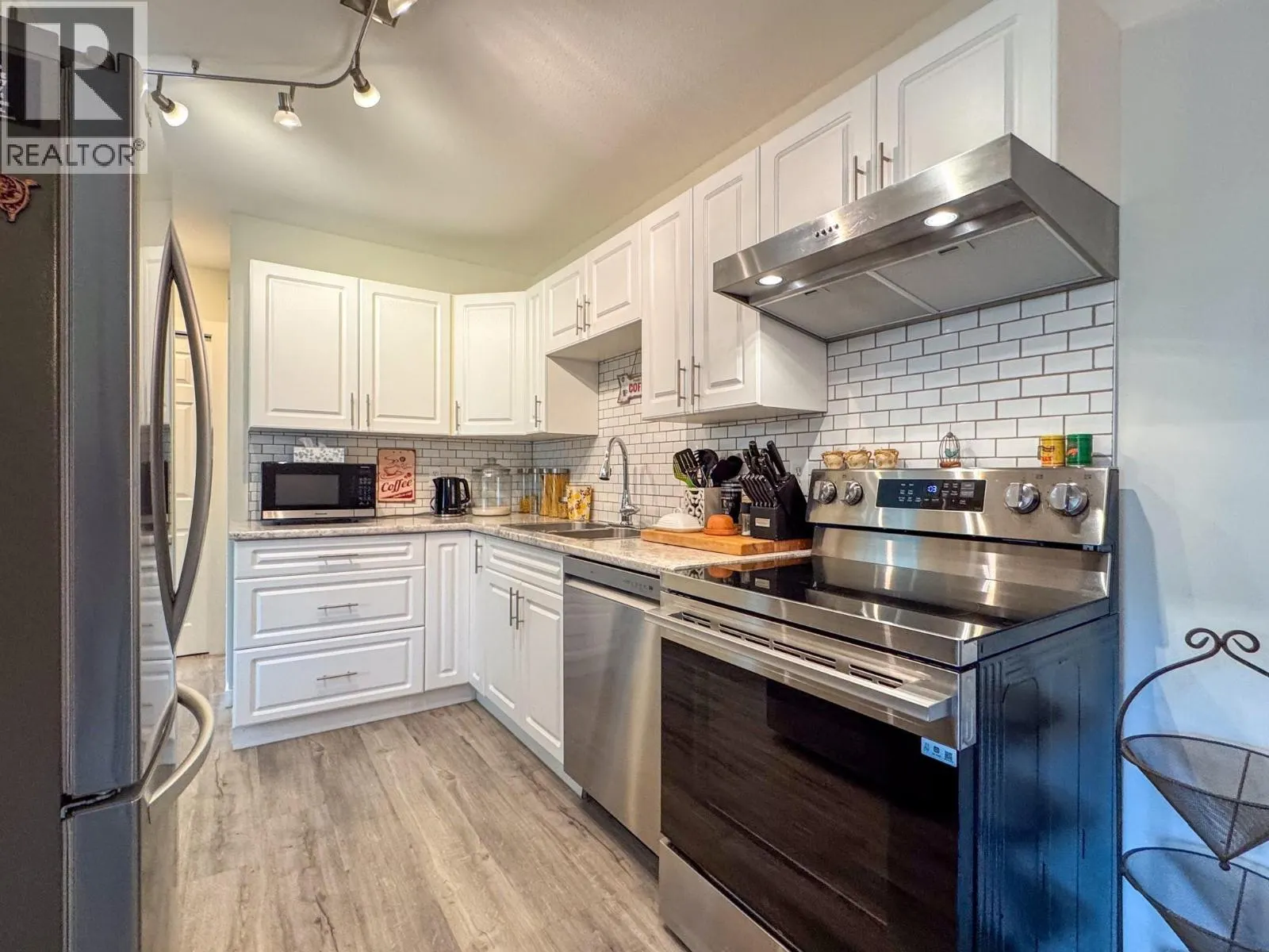 1047 Middleton Way Unit# 213