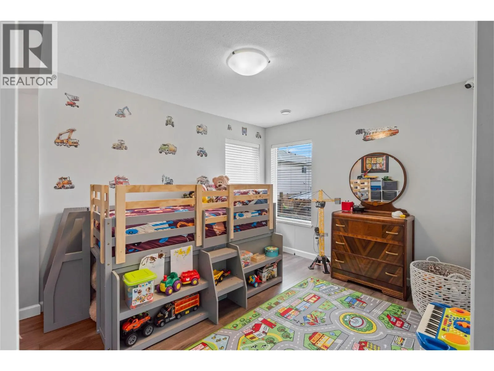 2592 Crestline Street Unit# 9