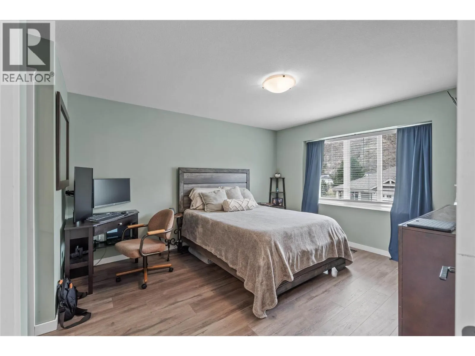 2592 Crestline Street Unit# 9