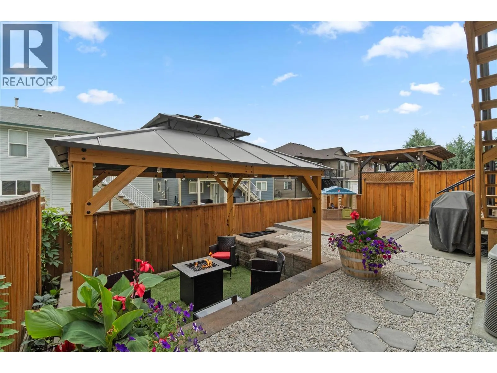 2592 Crestline Street Unit# 9