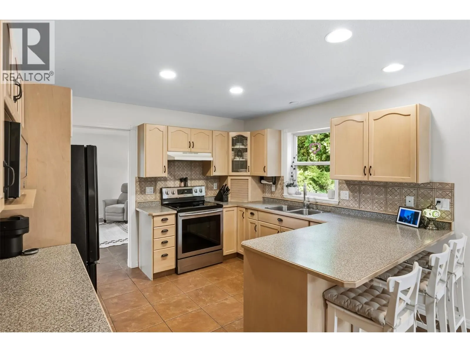 3281 Juniper Drive