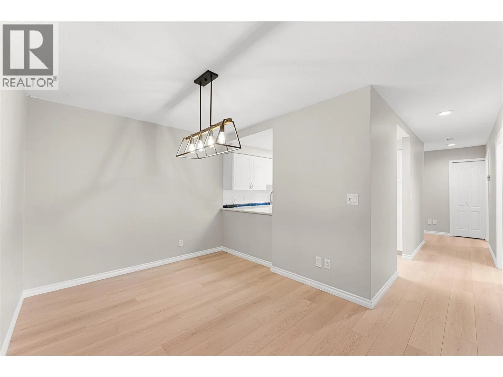 1965 Durnin Road Unit# 104