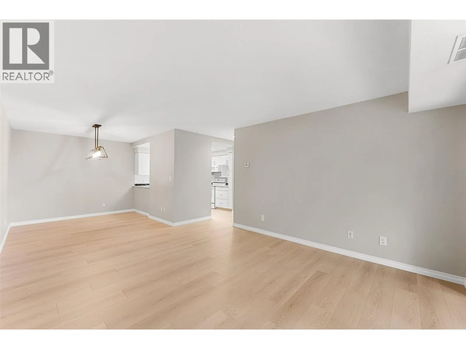1965 Durnin Road Unit# 104