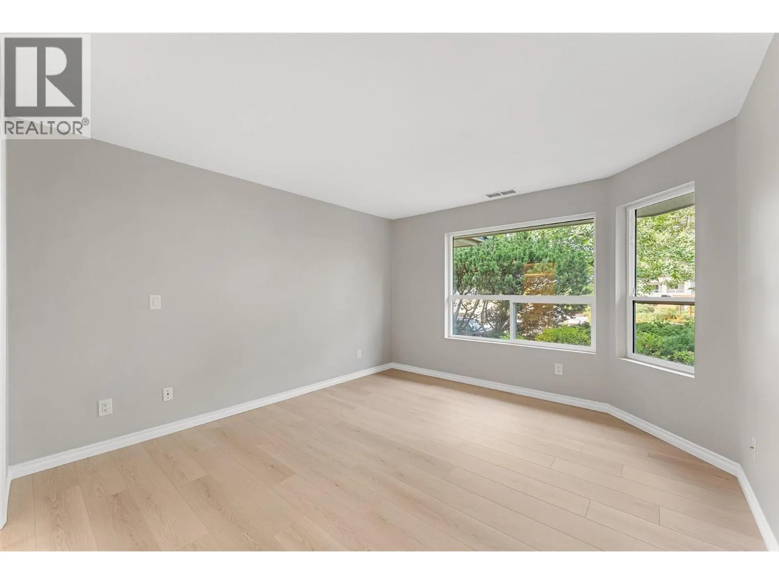 1965 Durnin Road Unit# 104