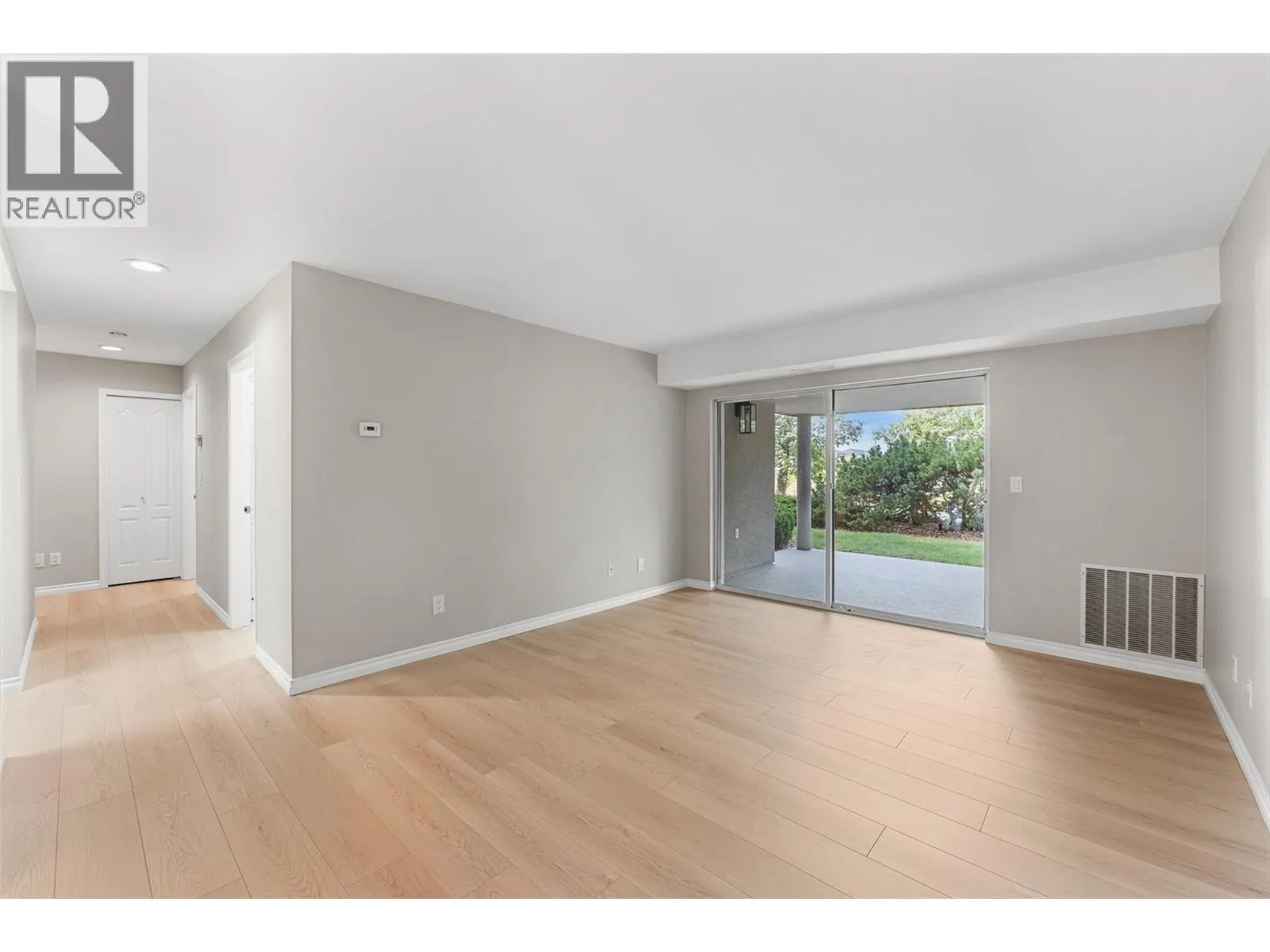 1965 Durnin Road Unit# 104