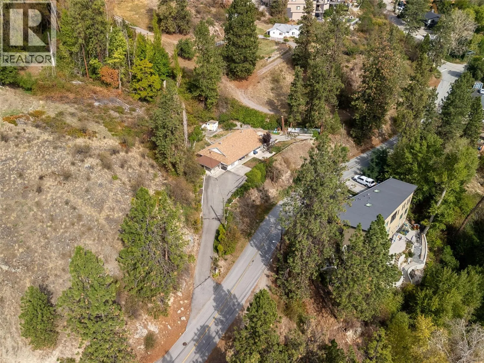 6312 Renfrew Road