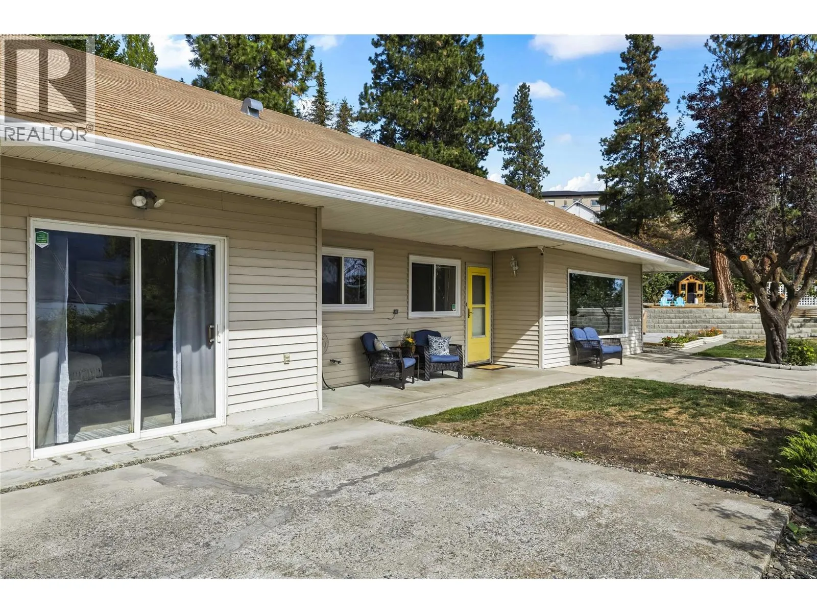 6312 Renfrew Road