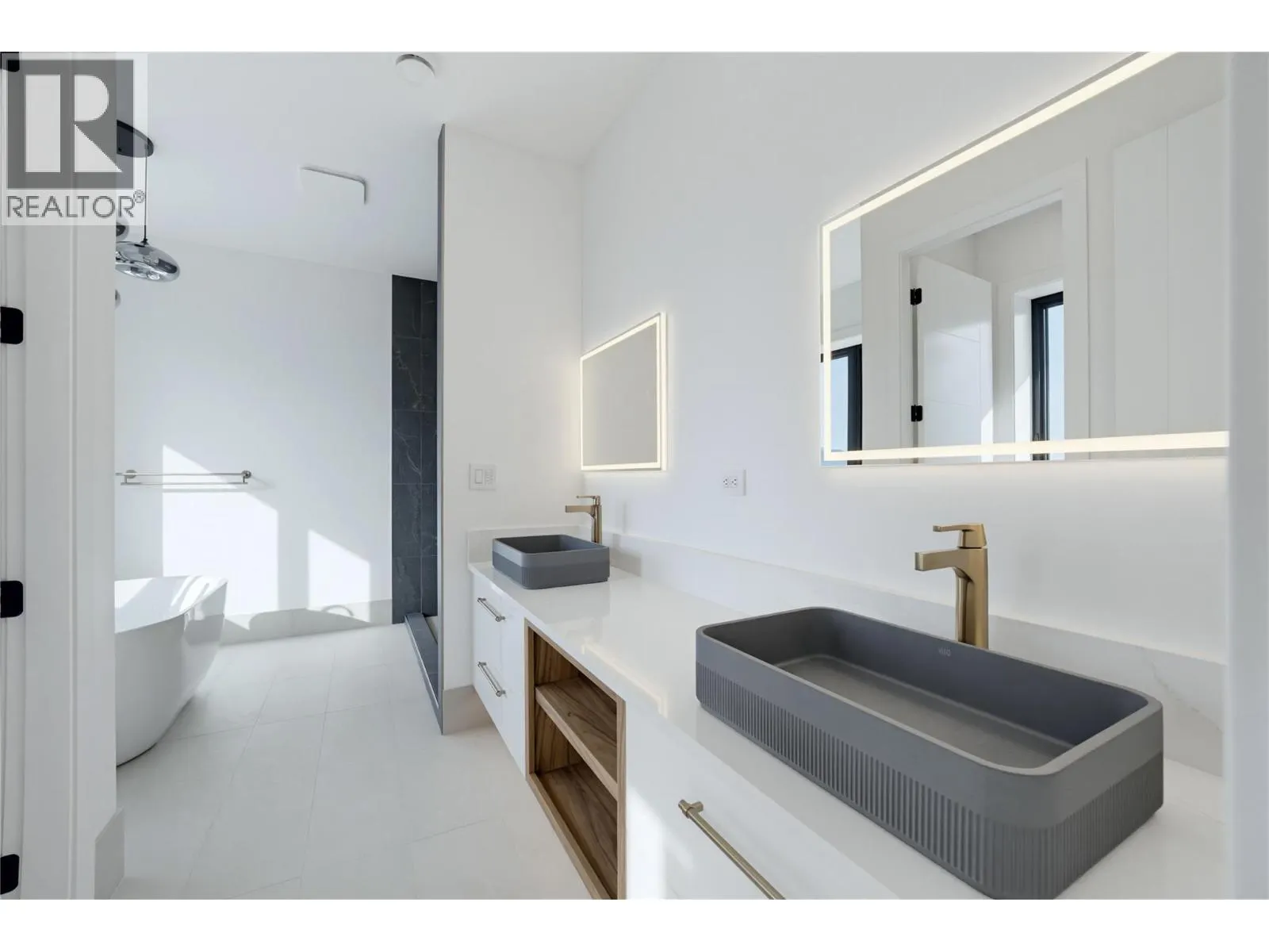 4 Kault Hill Road Unit# 5 Lot# 6