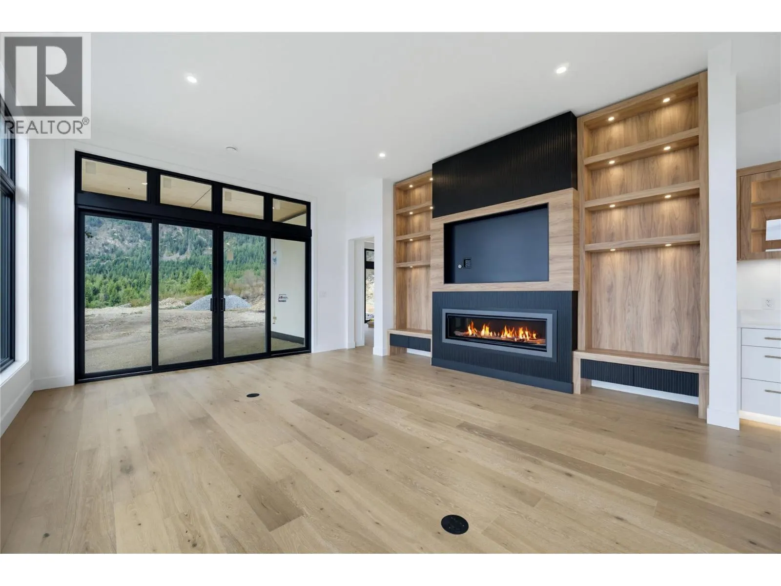 4 Kault Hill Road Unit# 5 Lot# 6