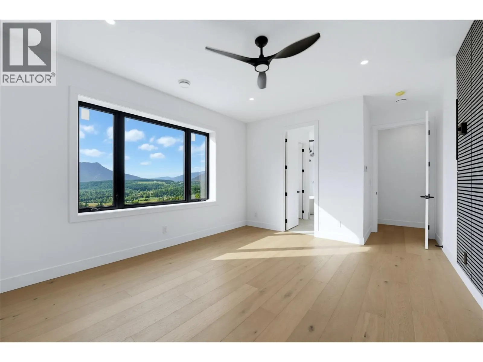 4 Kault Hill Road Unit# 5 Lot# 6