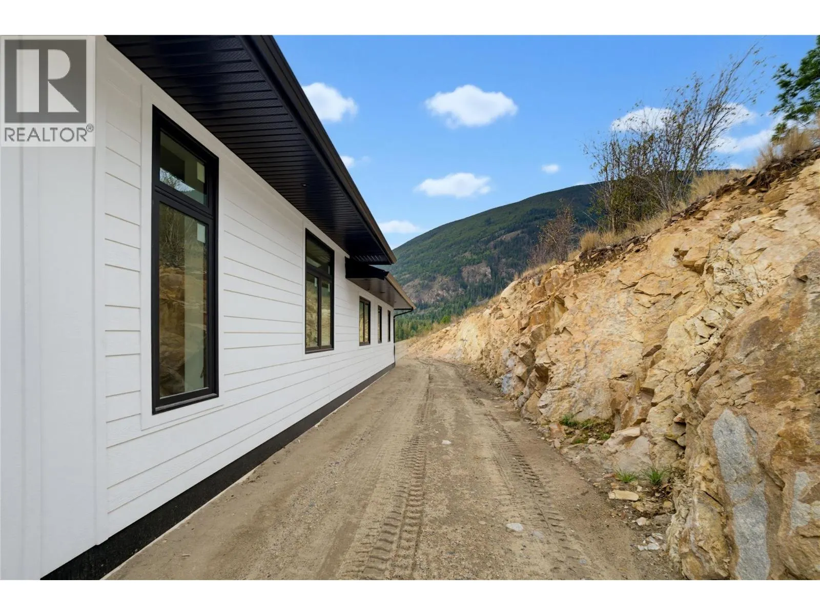 4 Kault Hill Road Unit# 5 Lot# 6
