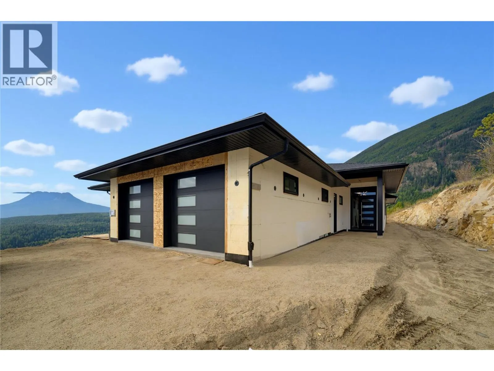 4 Kault Hill Road Unit# 5 Lot# 6