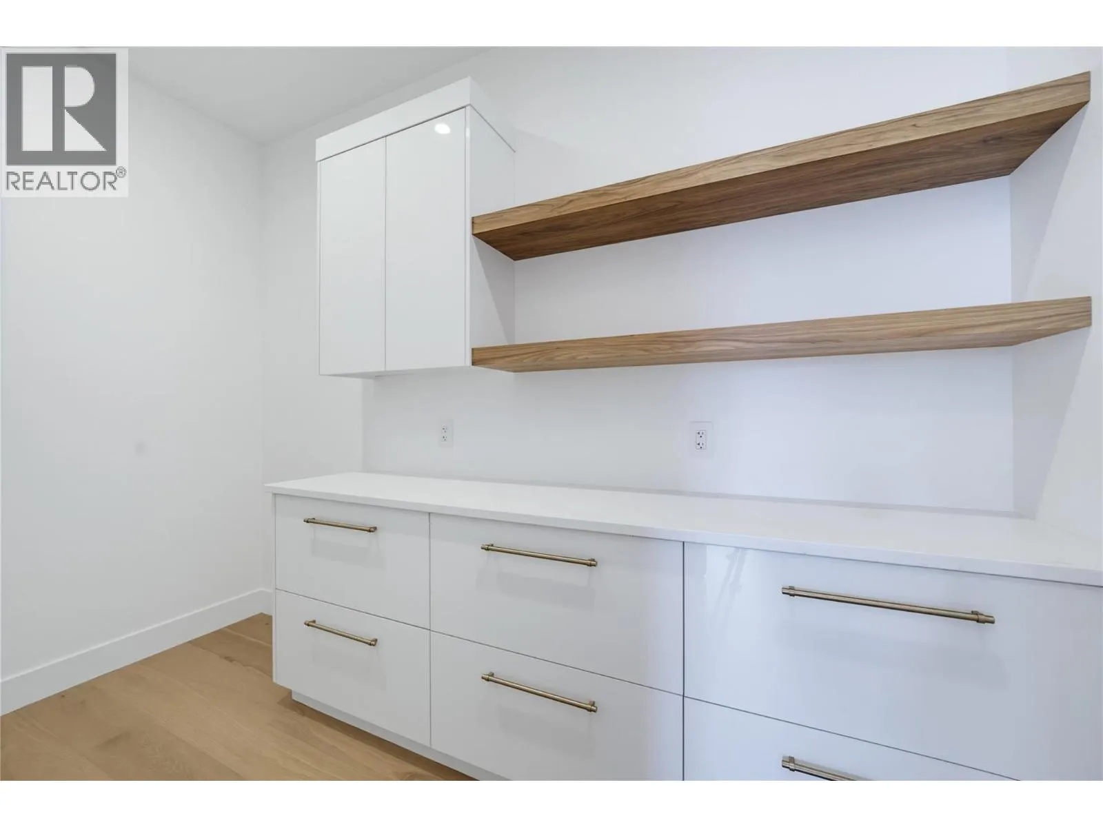 4 Kault Hill Road Unit# 5 Lot# 6