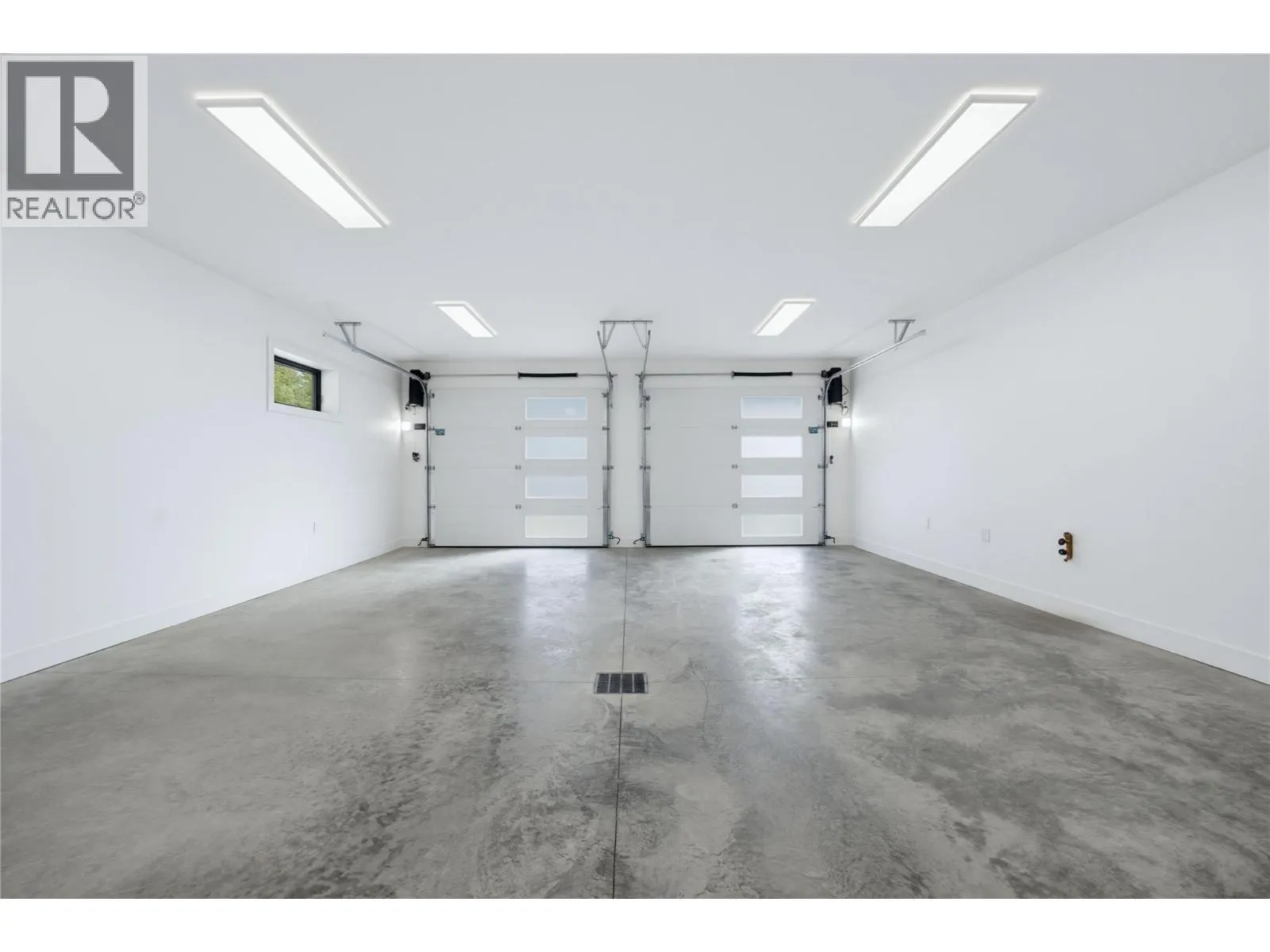 4 Kault Hill Road Unit# 5 Lot# 6