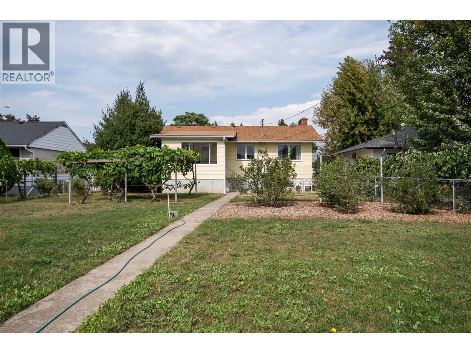 376 Conklin Avenue
