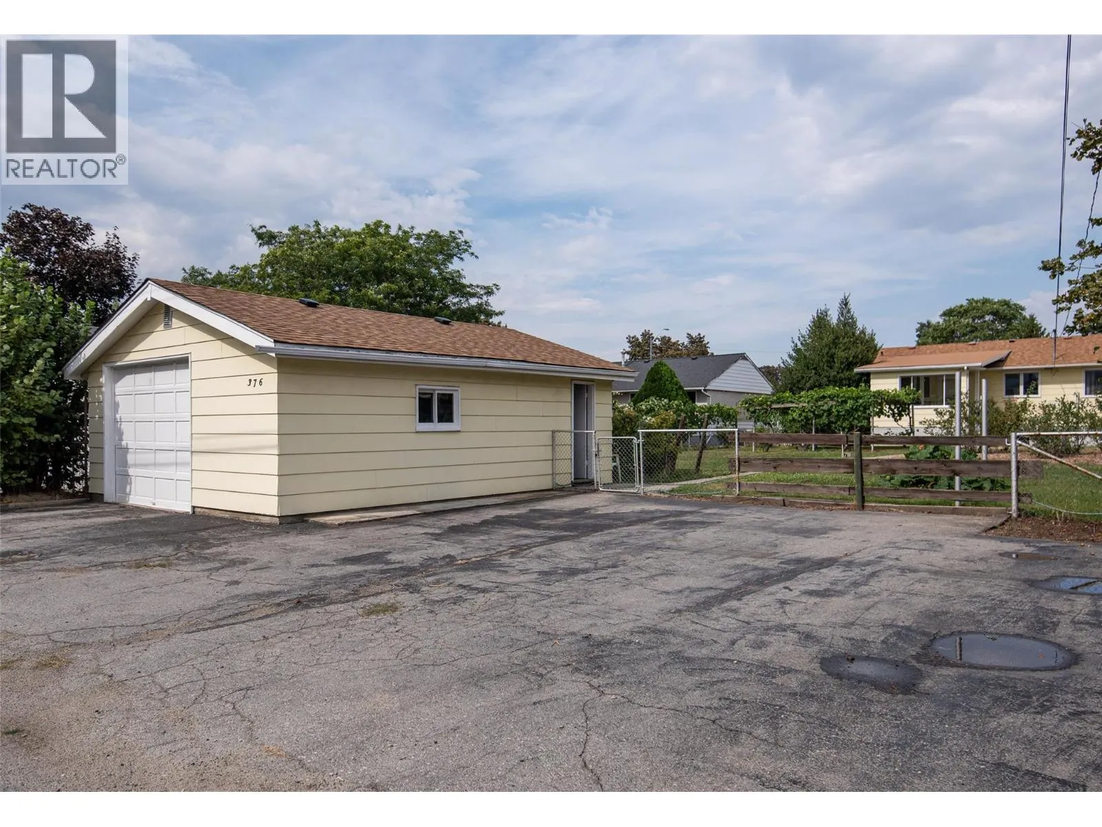 376 Conklin Avenue