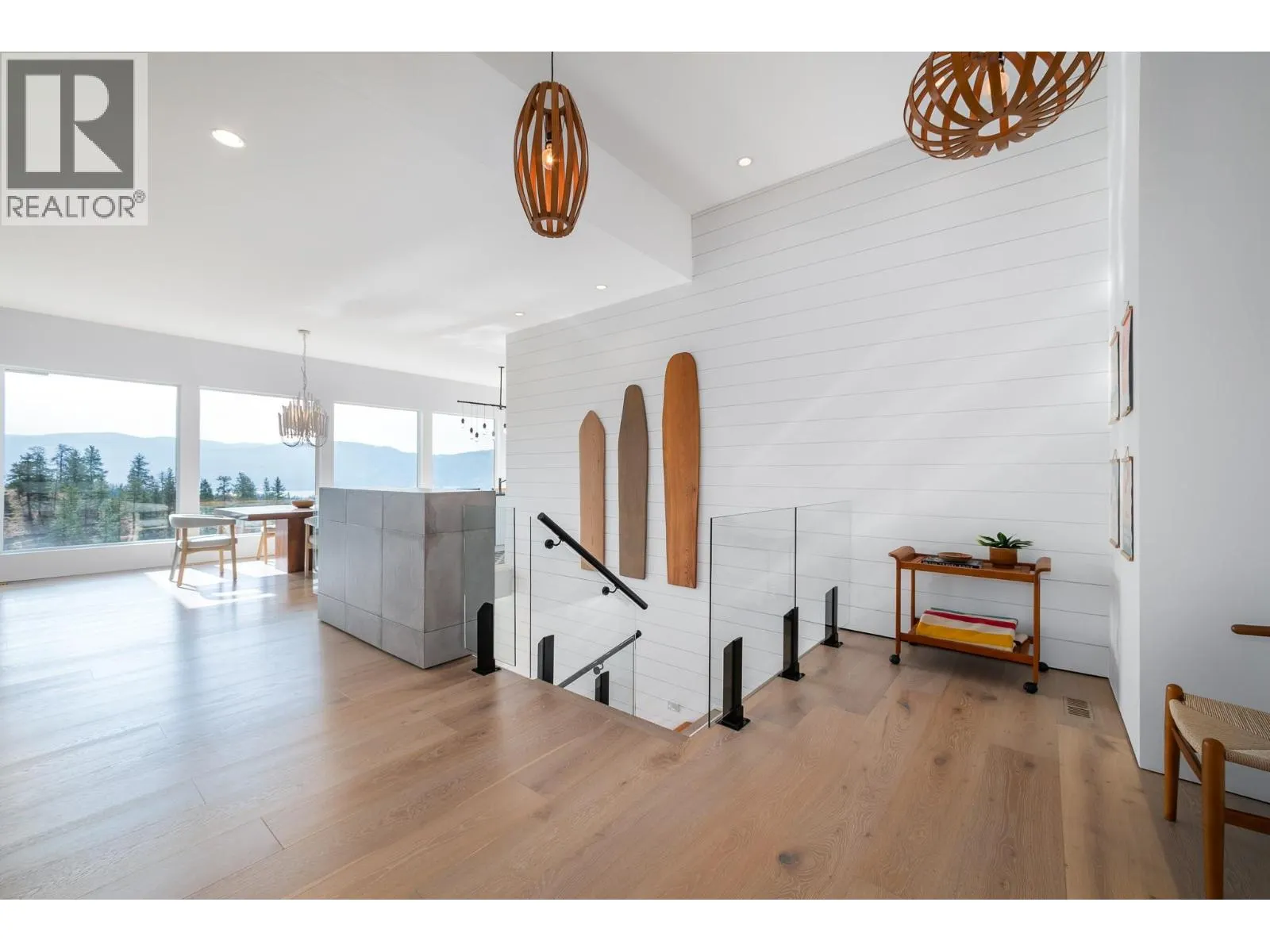 2559 Crown Crest Drive