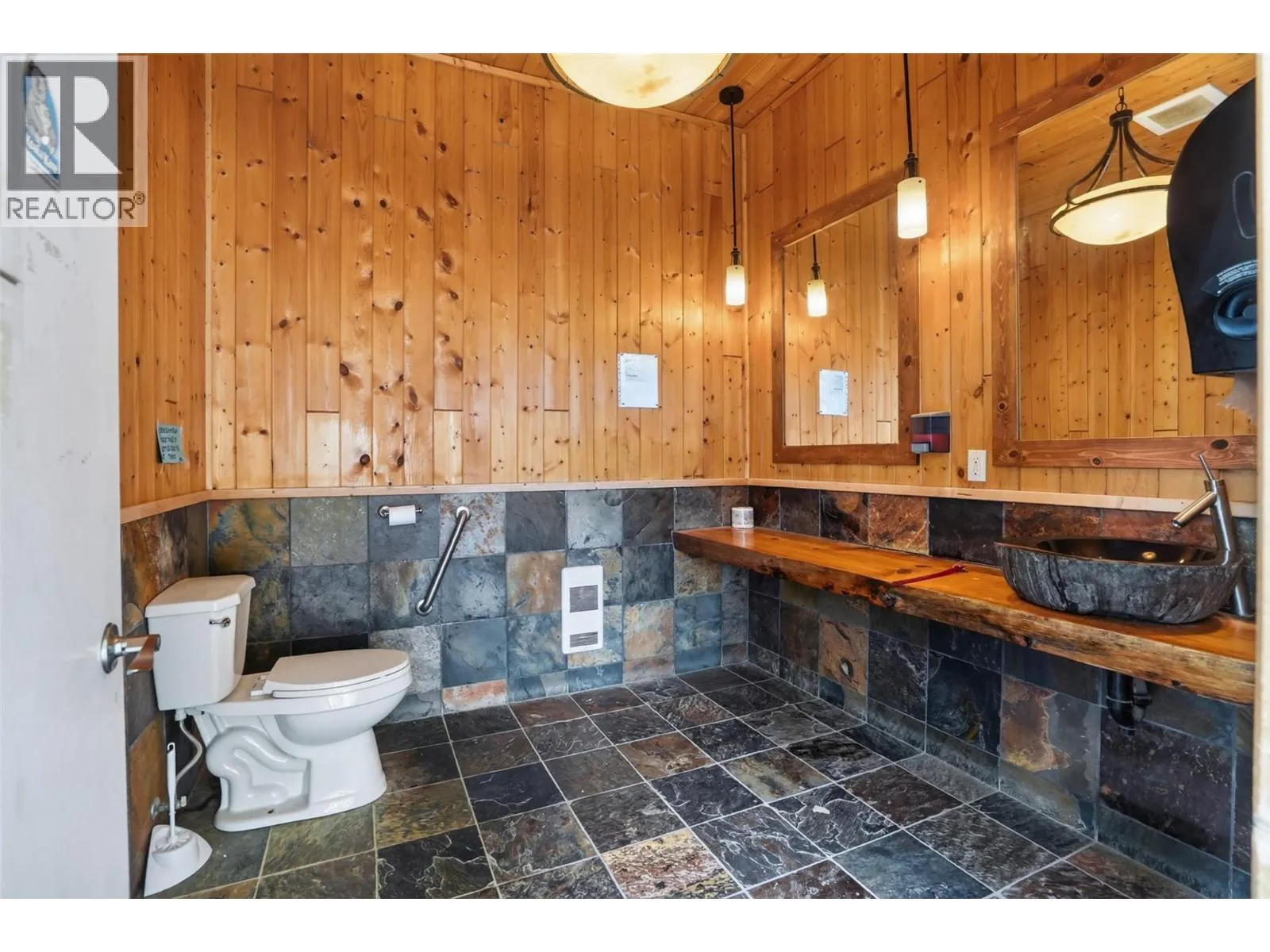3016 Highway 3