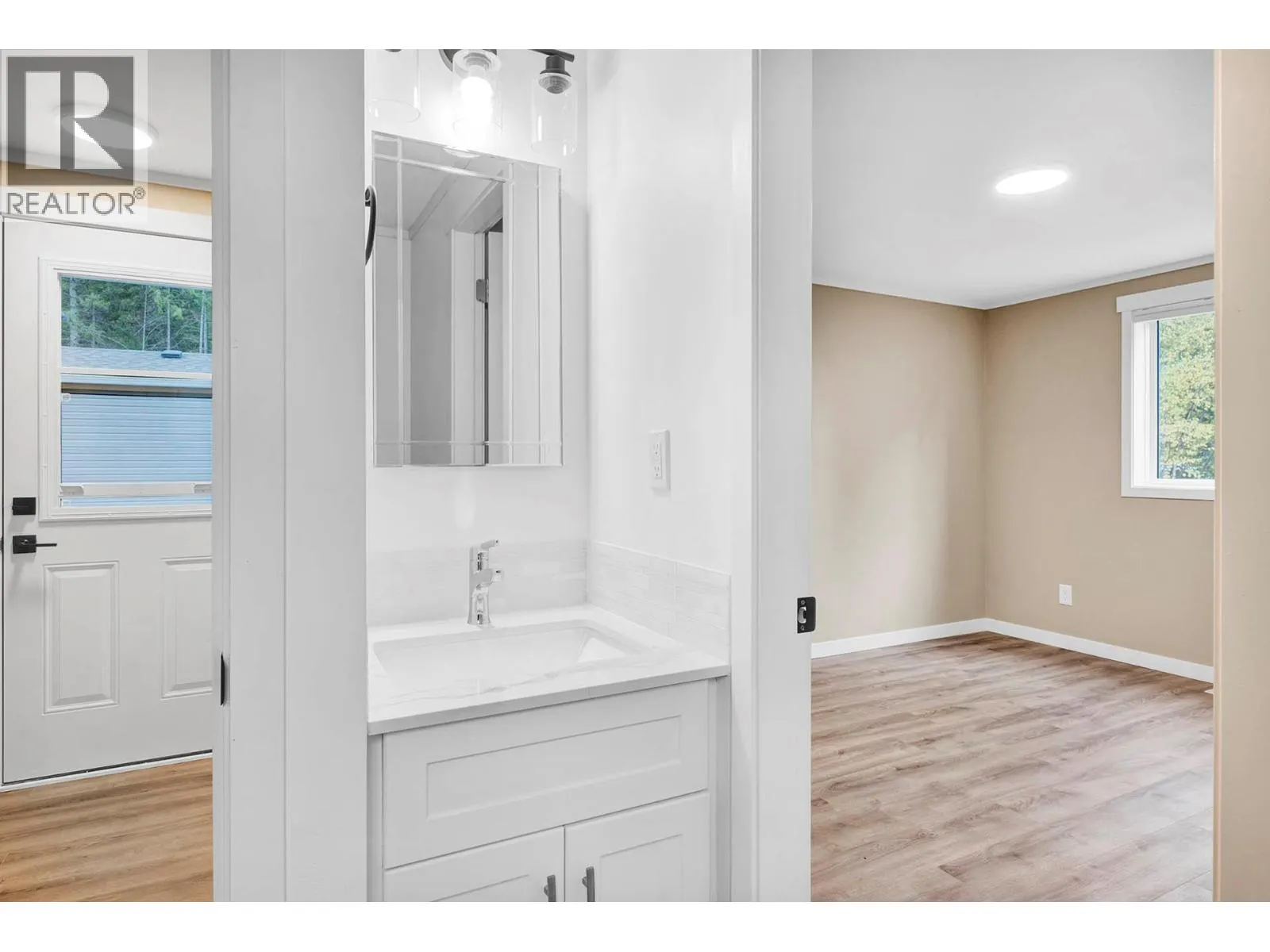 121 Ferry Road Unit# 34