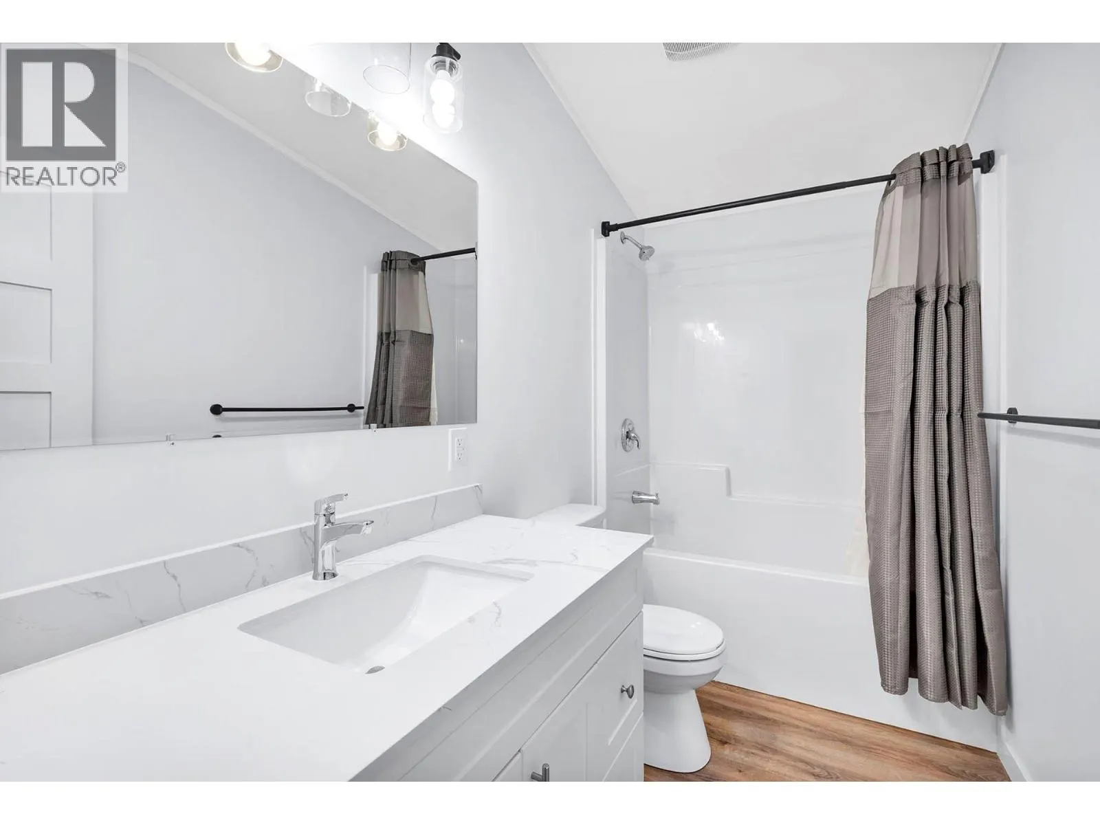121 Ferry Road Unit# 34