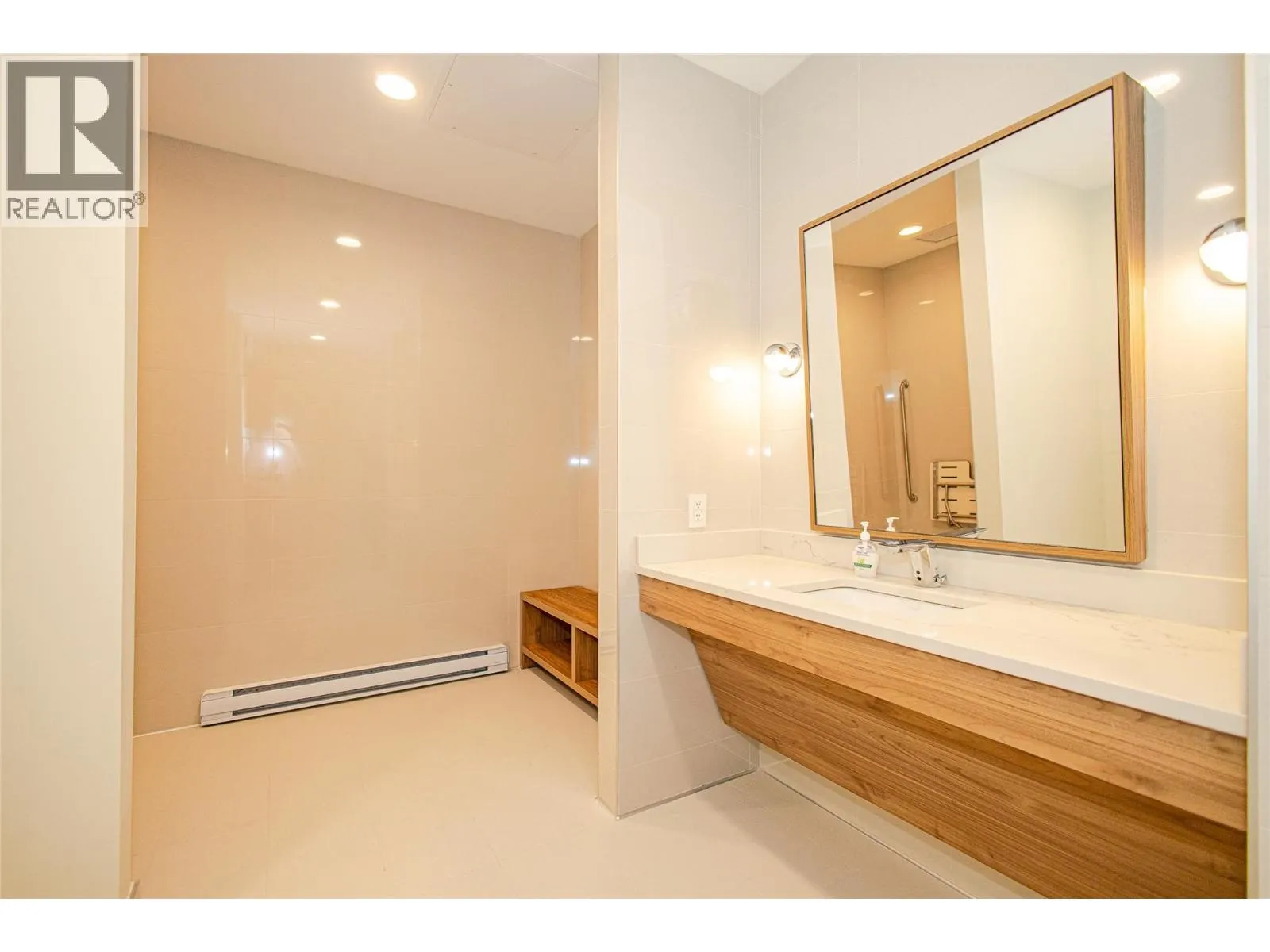 238 Leon Avenue Unit# 1904 Lot# 112