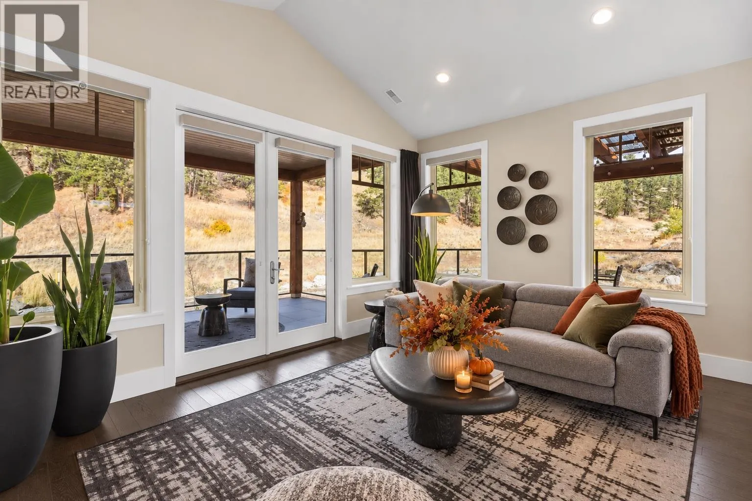 4000 Redstone Crescent Unit# 221
