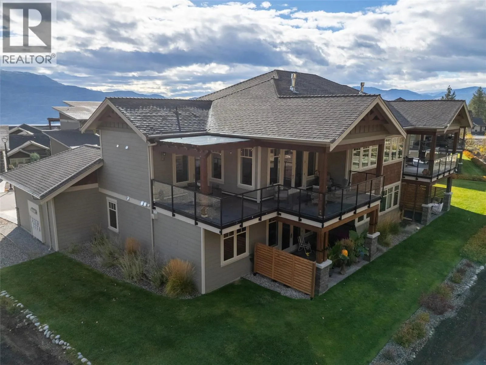 4000 Redstone Crescent Unit# 221