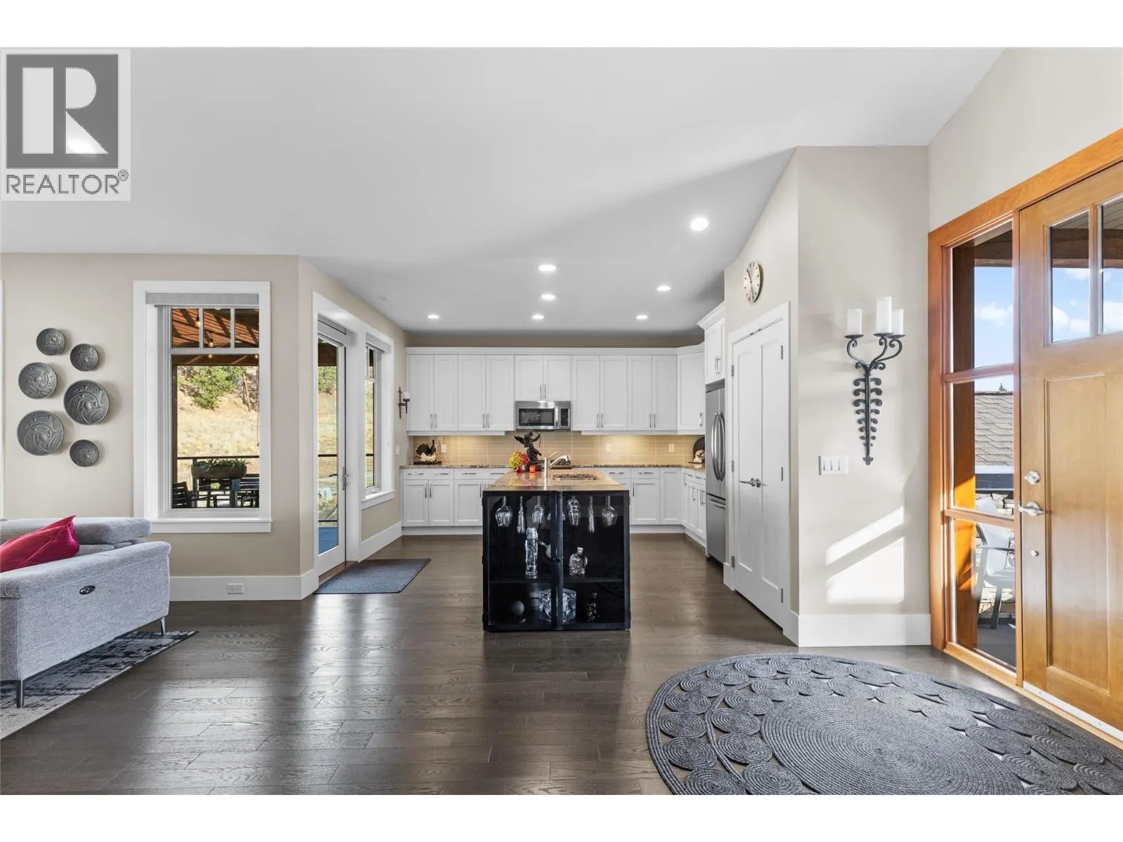 4000 Redstone Crescent Unit# 221