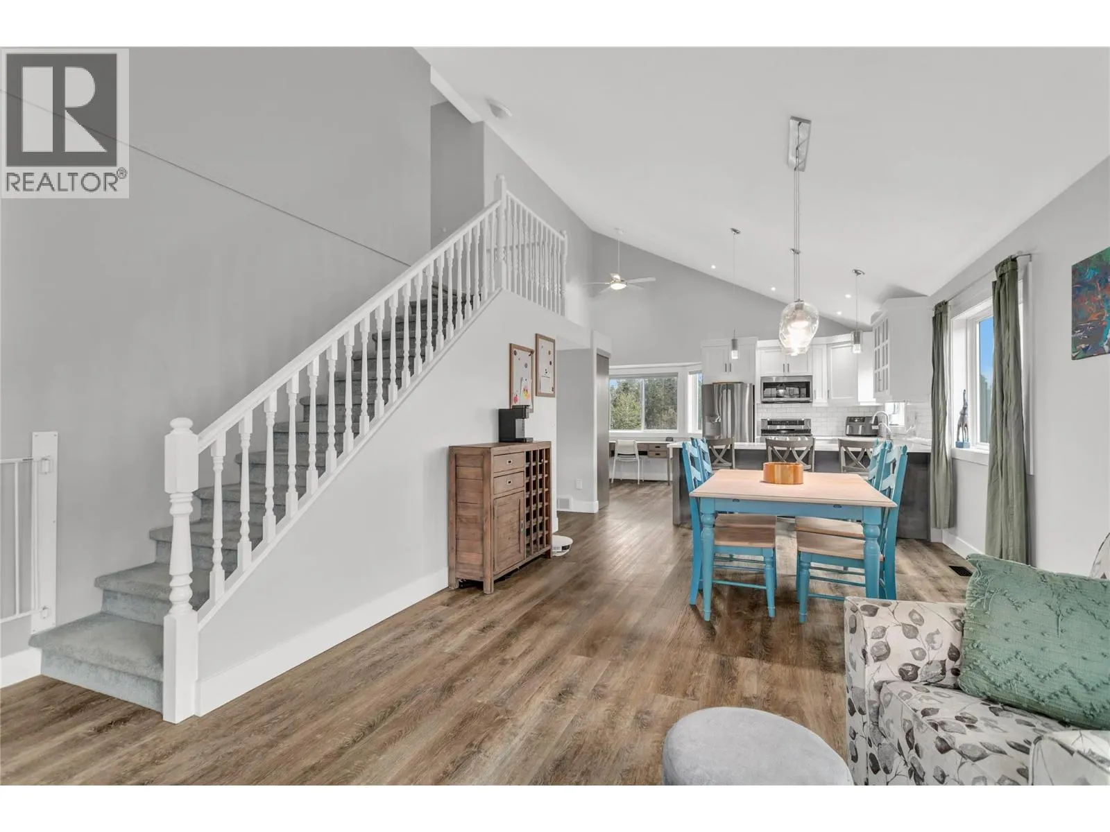3819 Glen Canyon Drive
