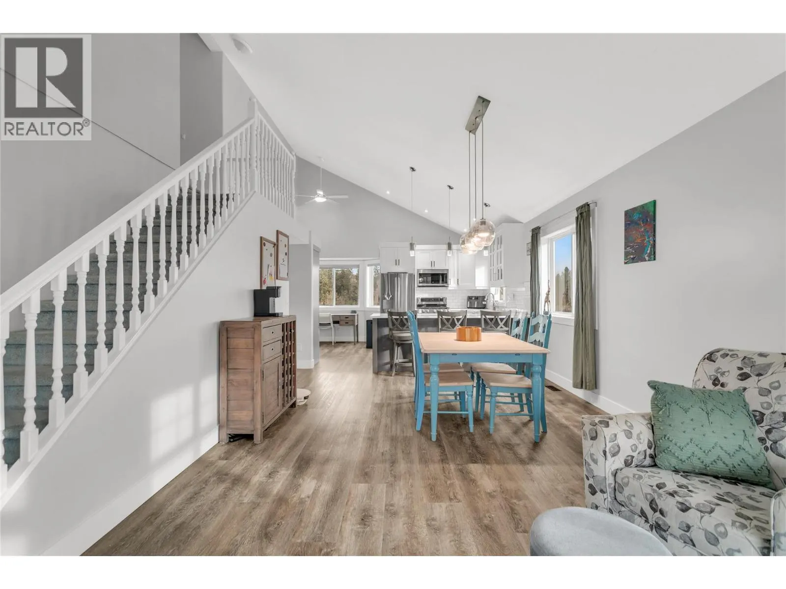 3819 Glen Canyon Drive