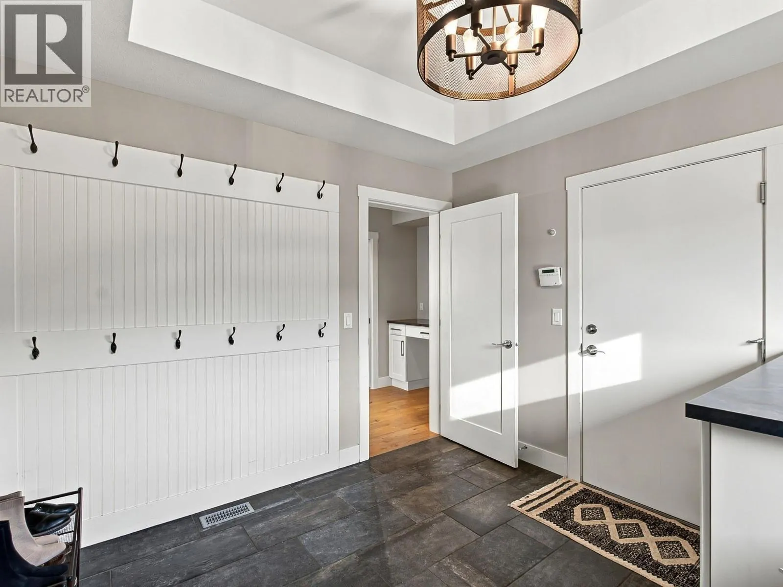 5590 Trestle Ridge Court
