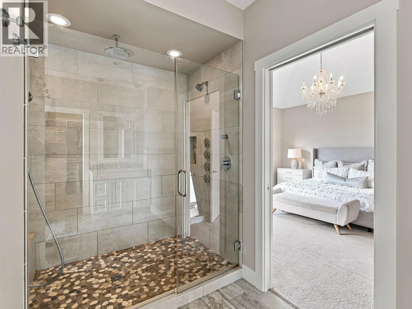 5590 Trestle Ridge Court