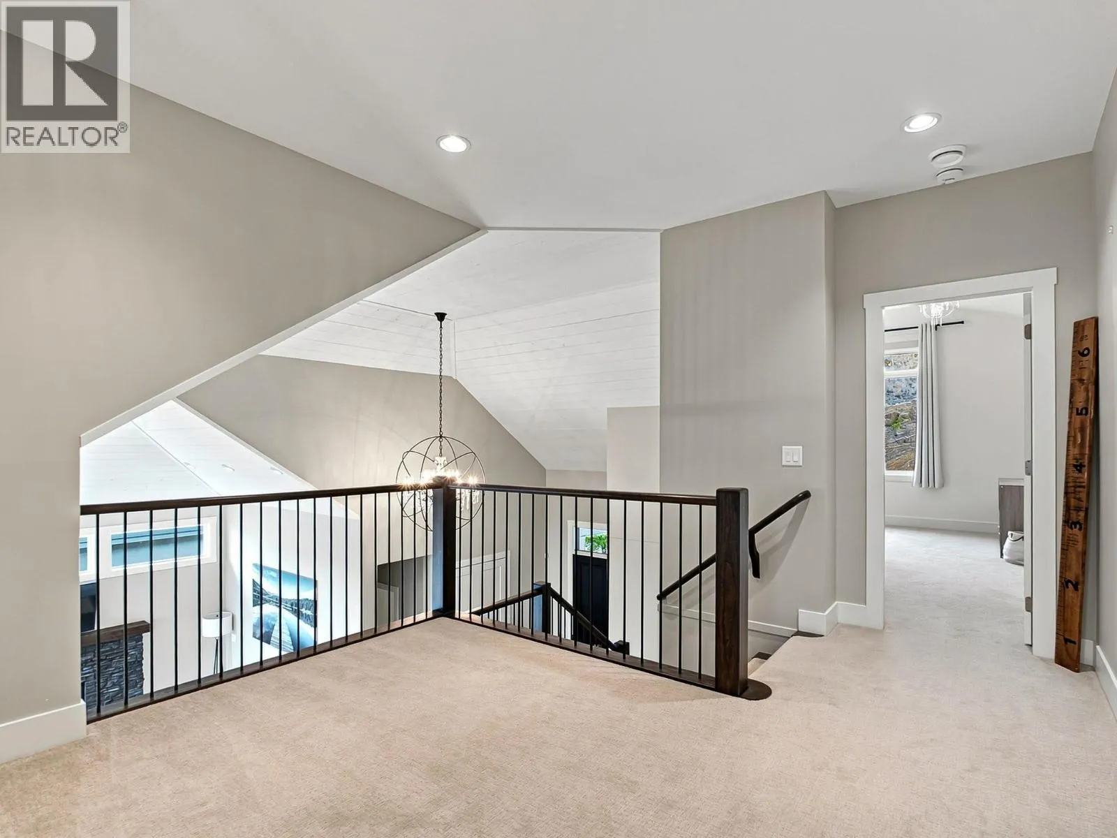 5590 Trestle Ridge Court