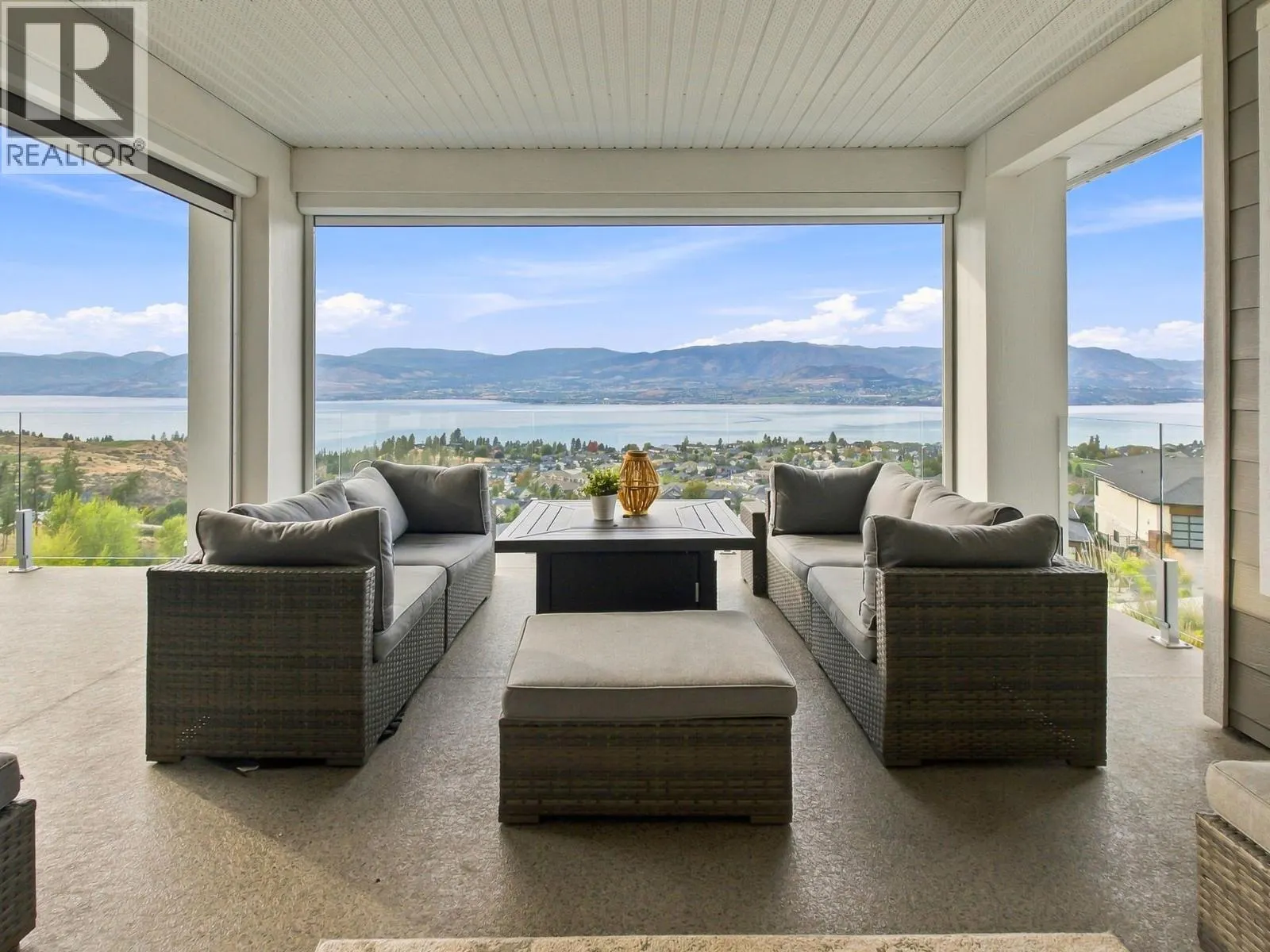 5590 Trestle Ridge Court
