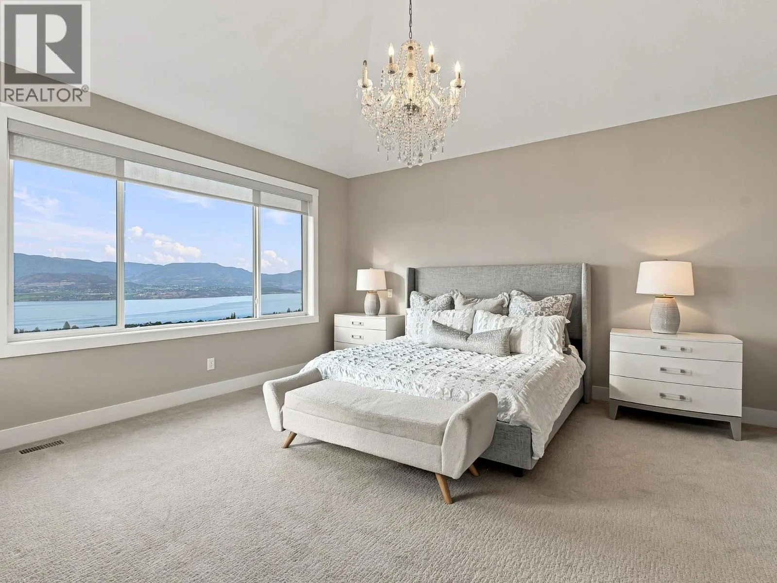 5590 Trestle Ridge Court