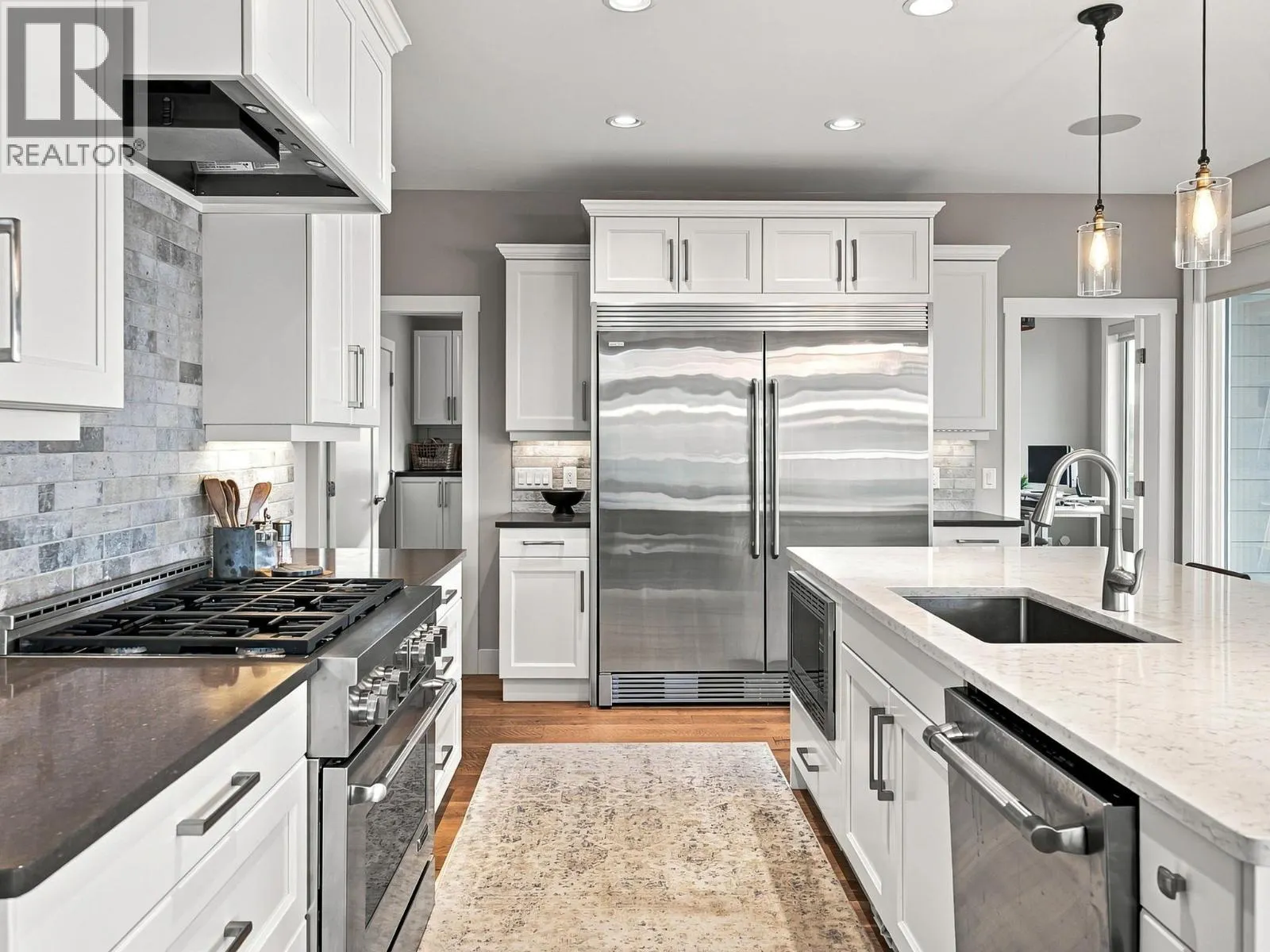 5590 Trestle Ridge Court