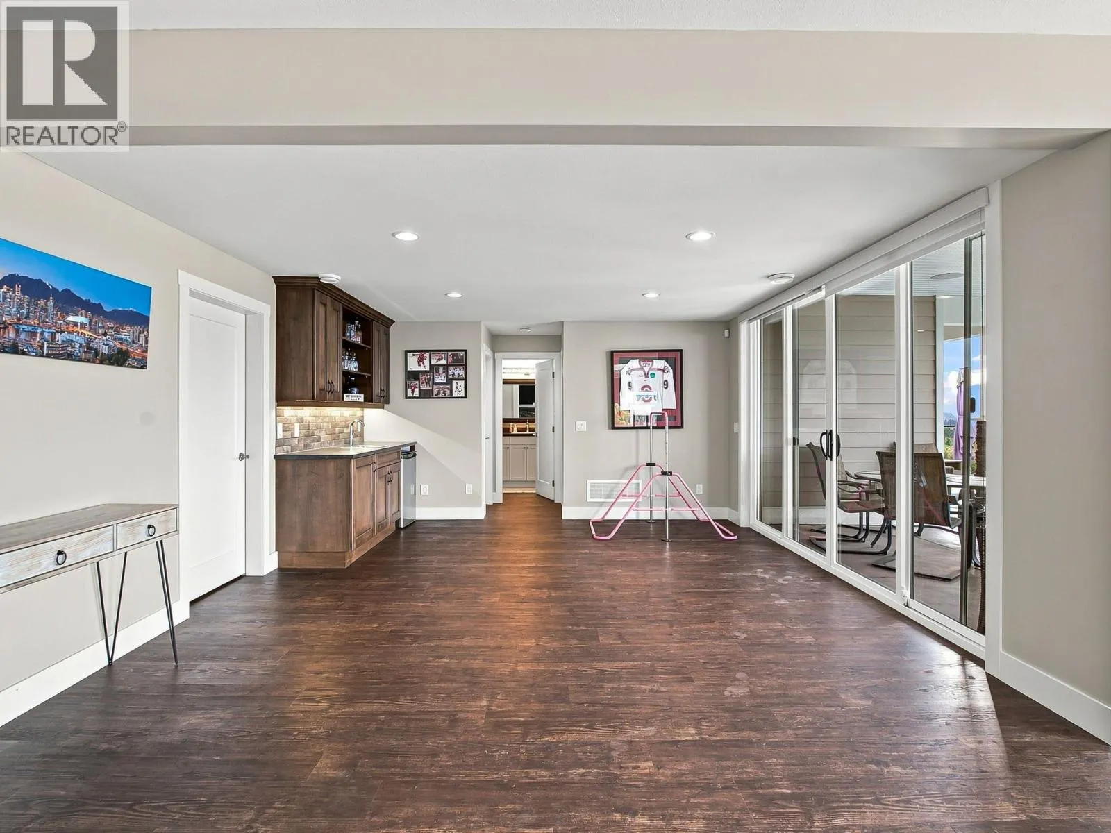 5590 Trestle Ridge Court