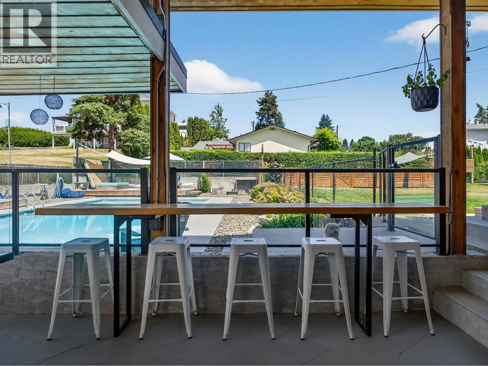 2715 Boucherie Road