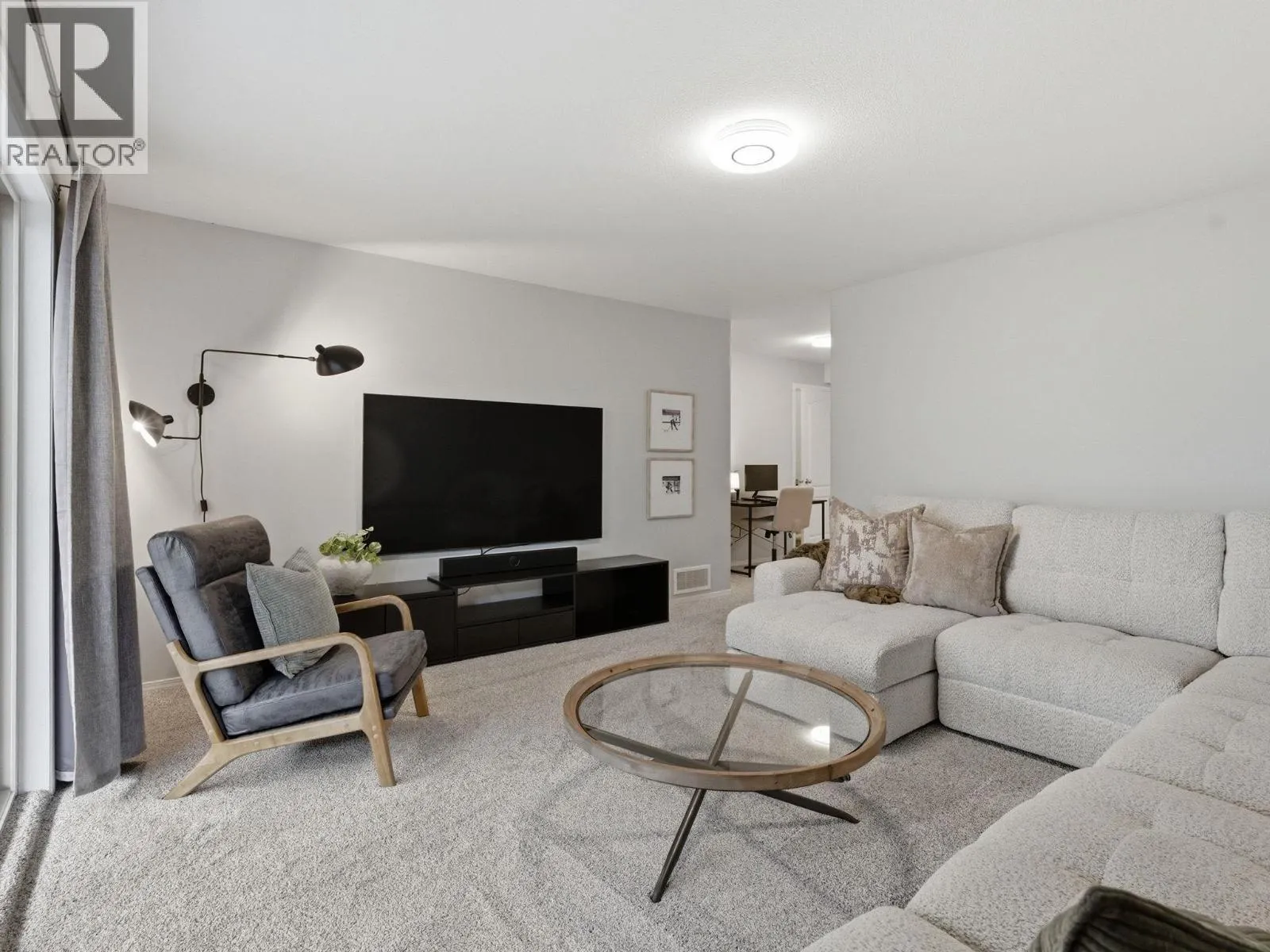 2100 Boucherie Road Unit# 8