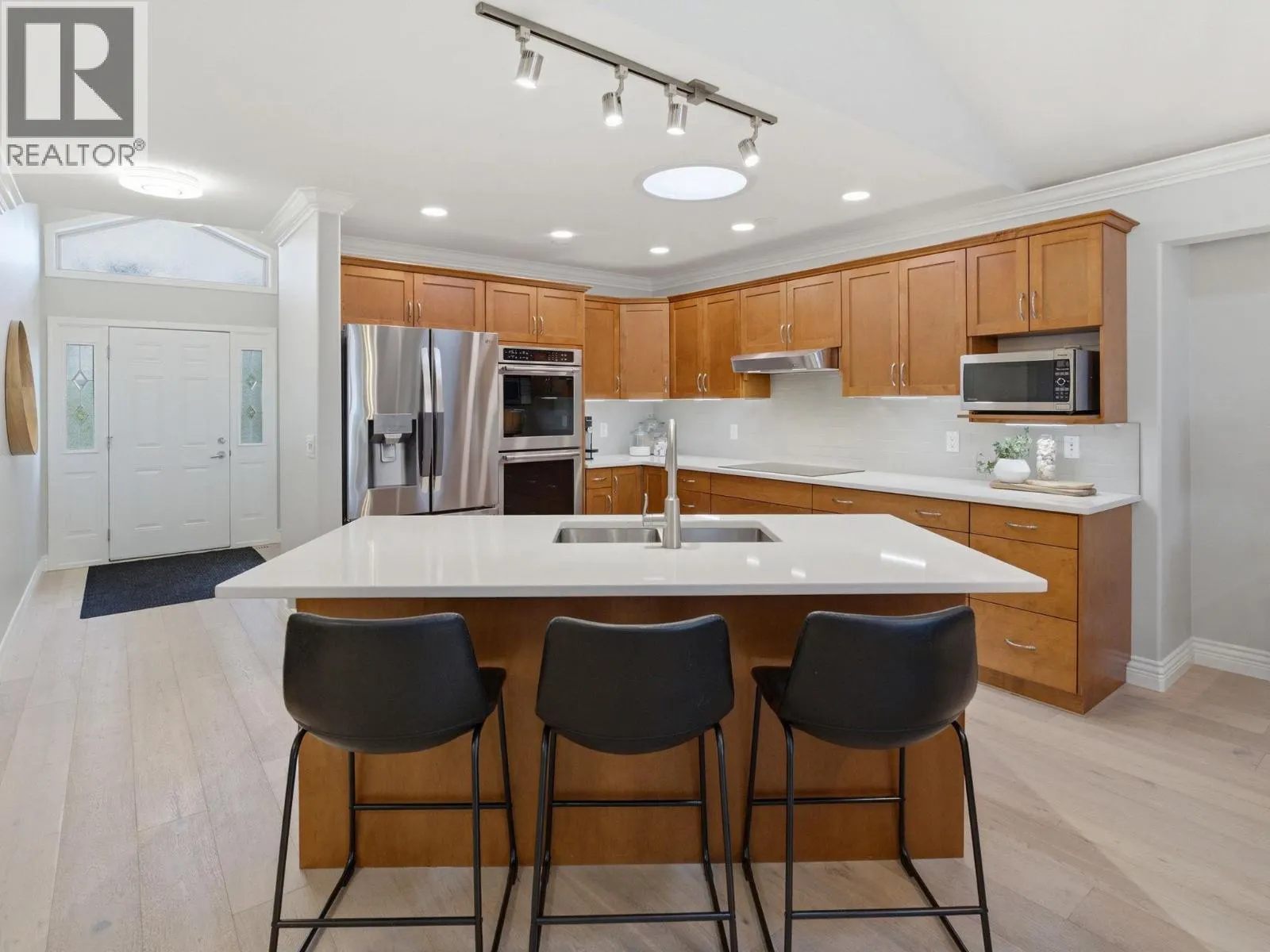 2100 Boucherie Road Unit# 8