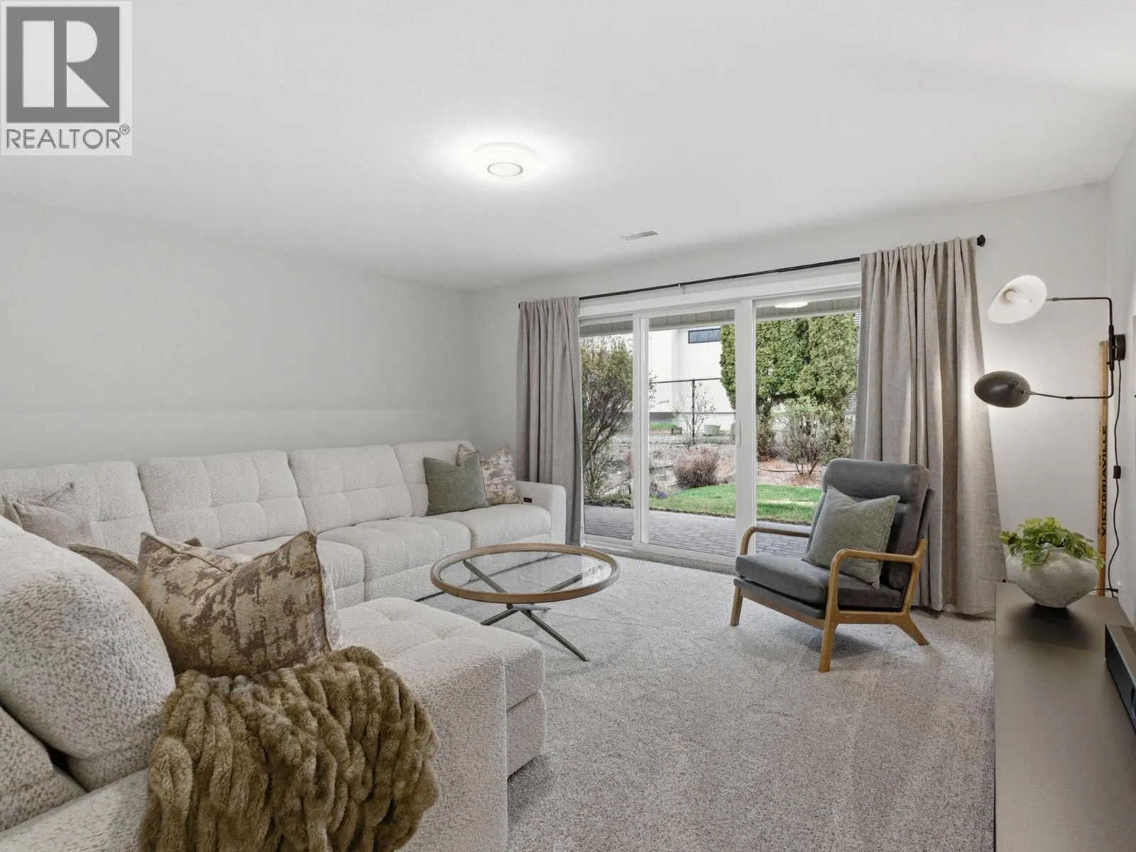 2100 Boucherie Road Unit# 8