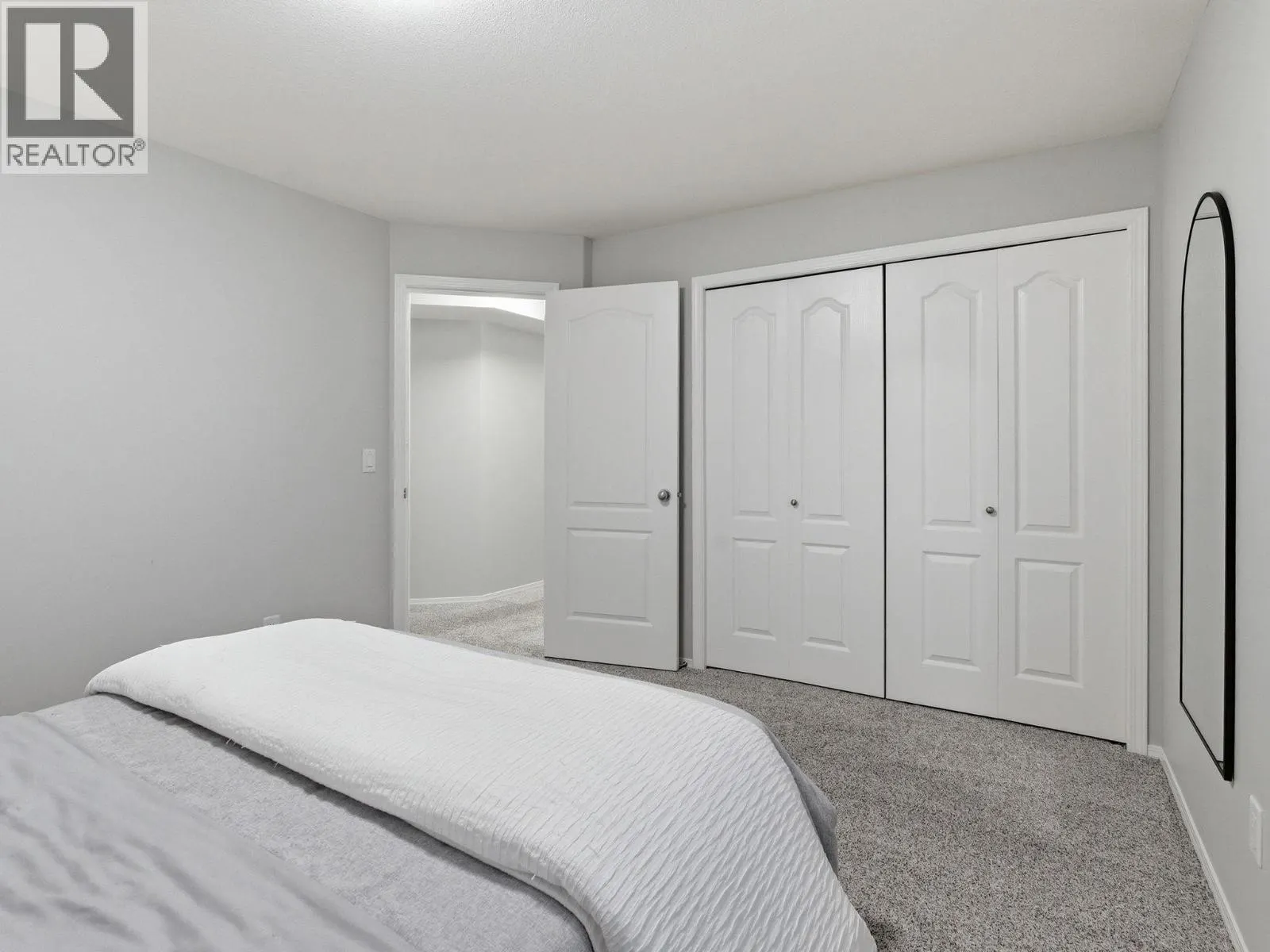 2100 Boucherie Road Unit# 8