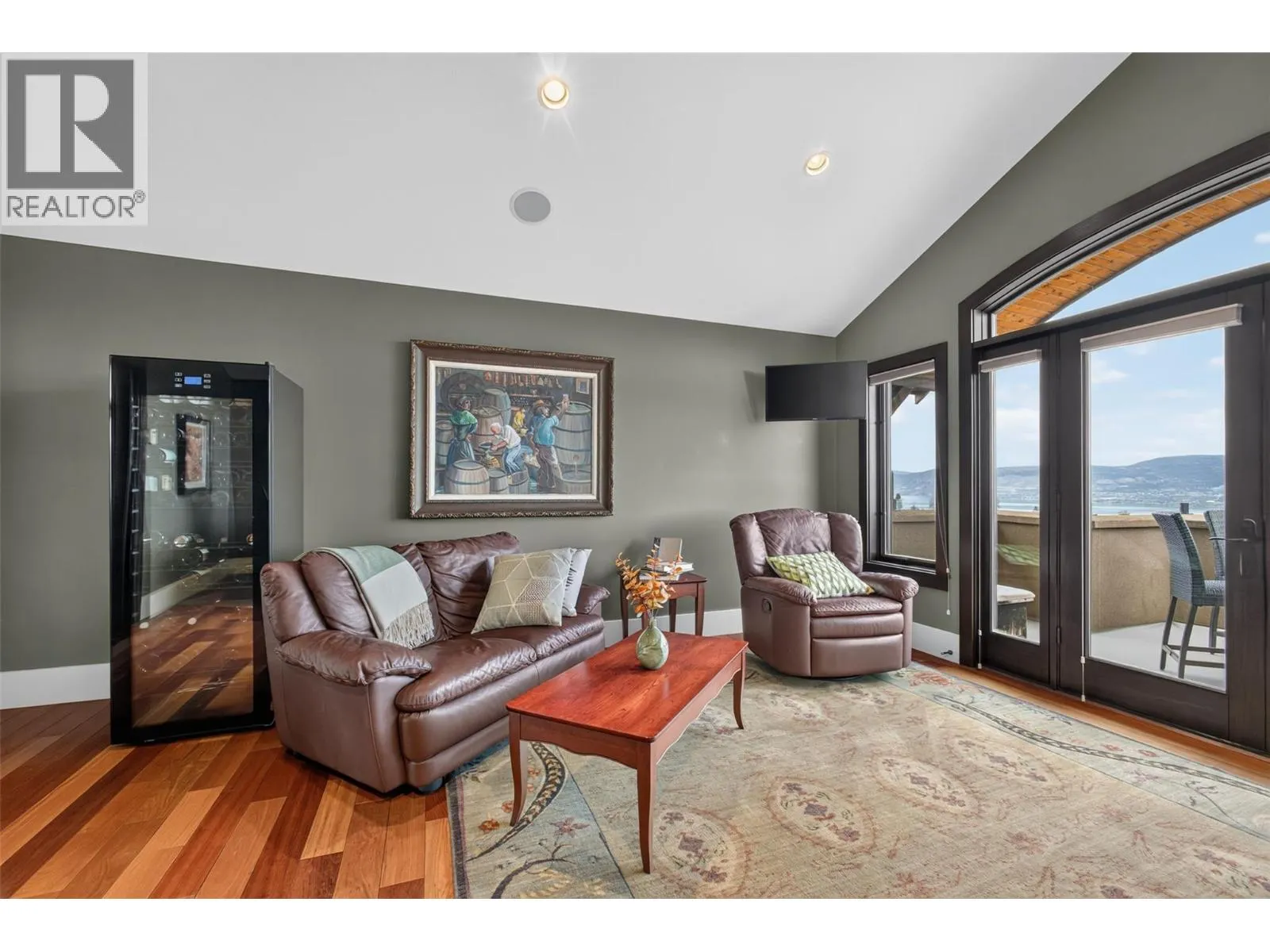 734 Marin Crescent