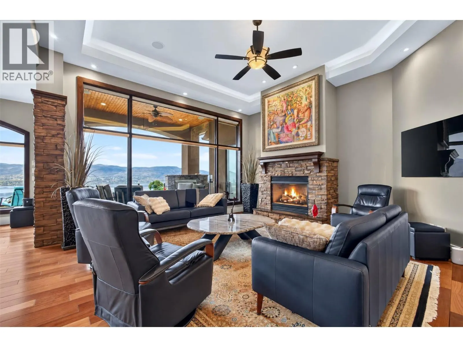 734 Marin Crescent