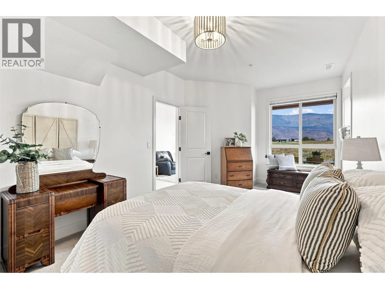 130 COLEBROOK Road Unit# 88