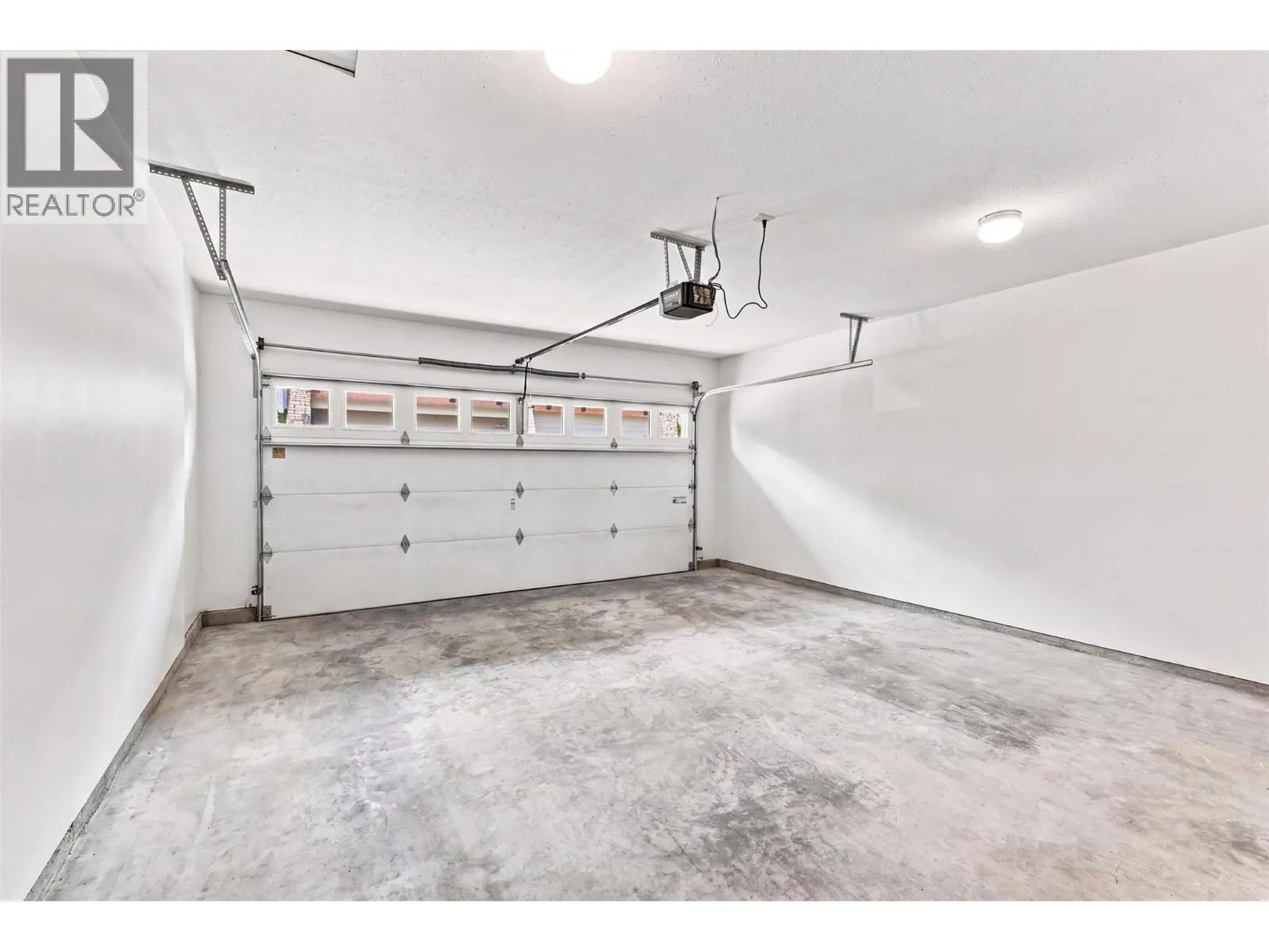 130 COLEBROOK Road Unit# 88