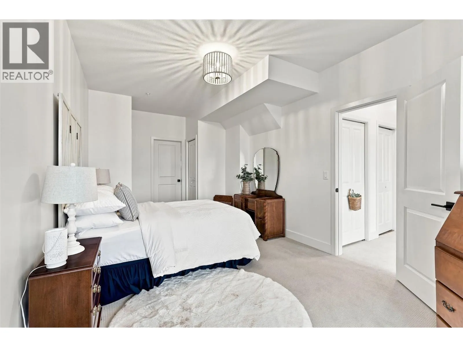 130 COLEBROOK Road Unit# 88