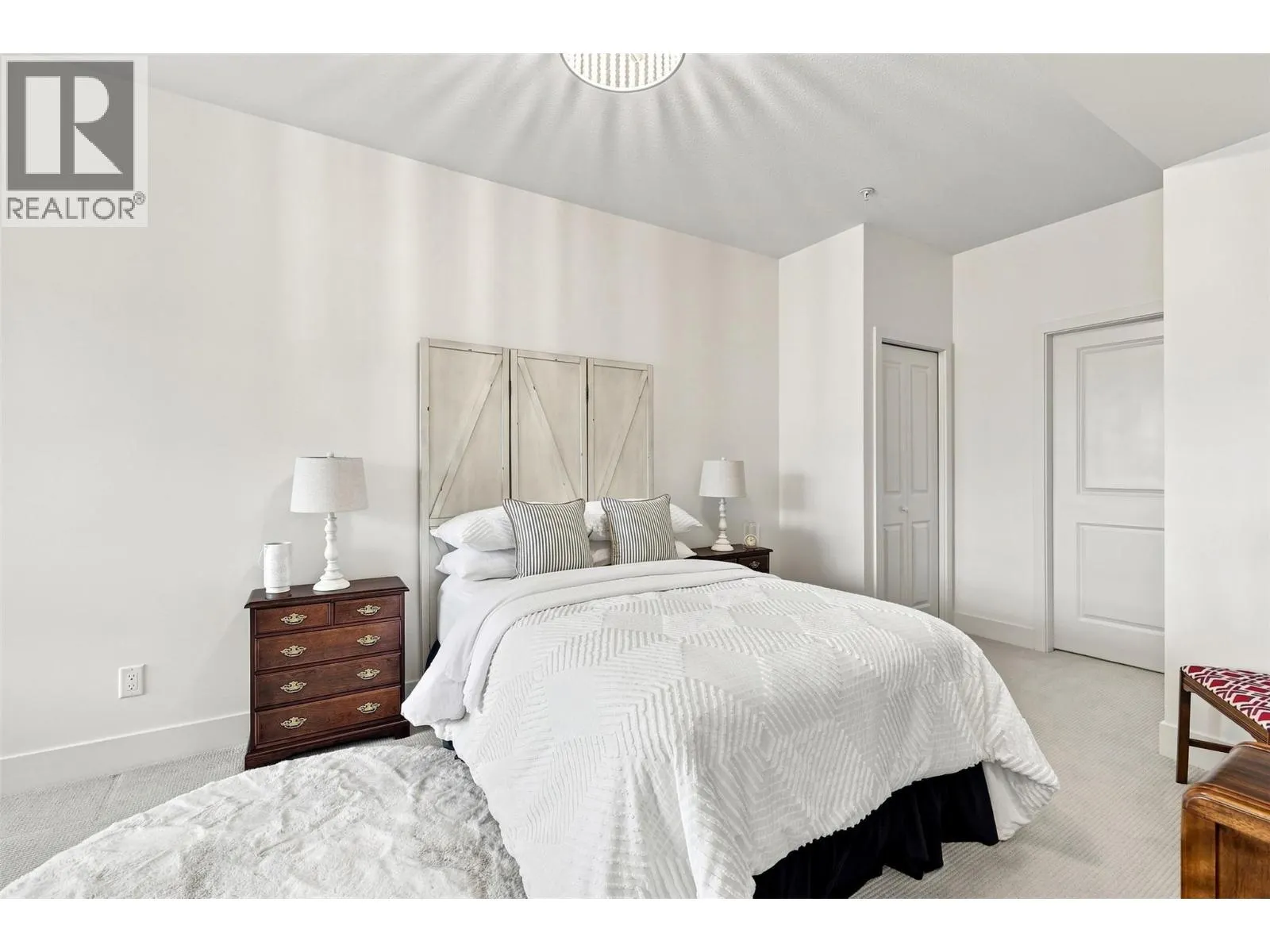 130 COLEBROOK Road Unit# 88