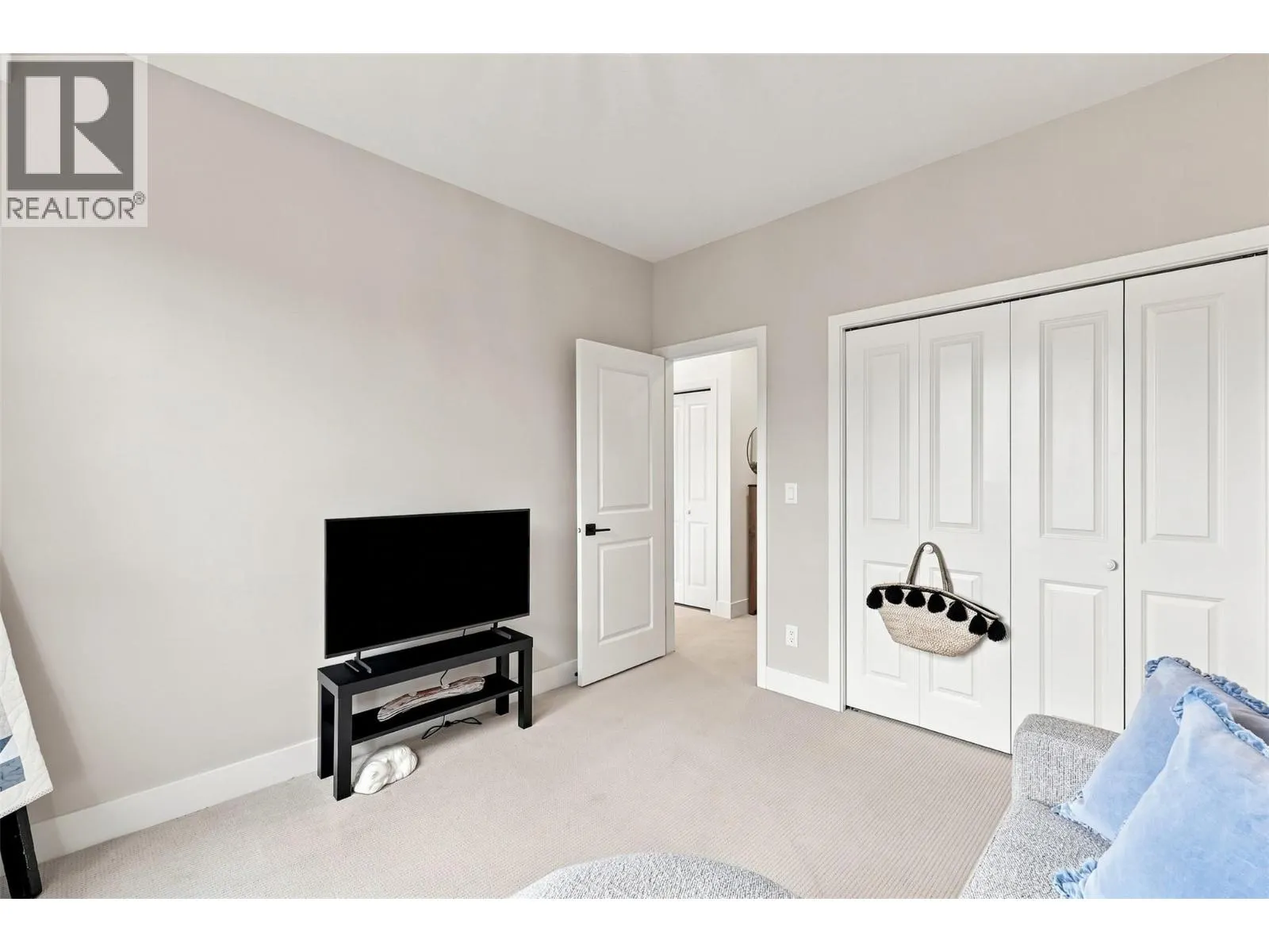 130 COLEBROOK Road Unit# 88