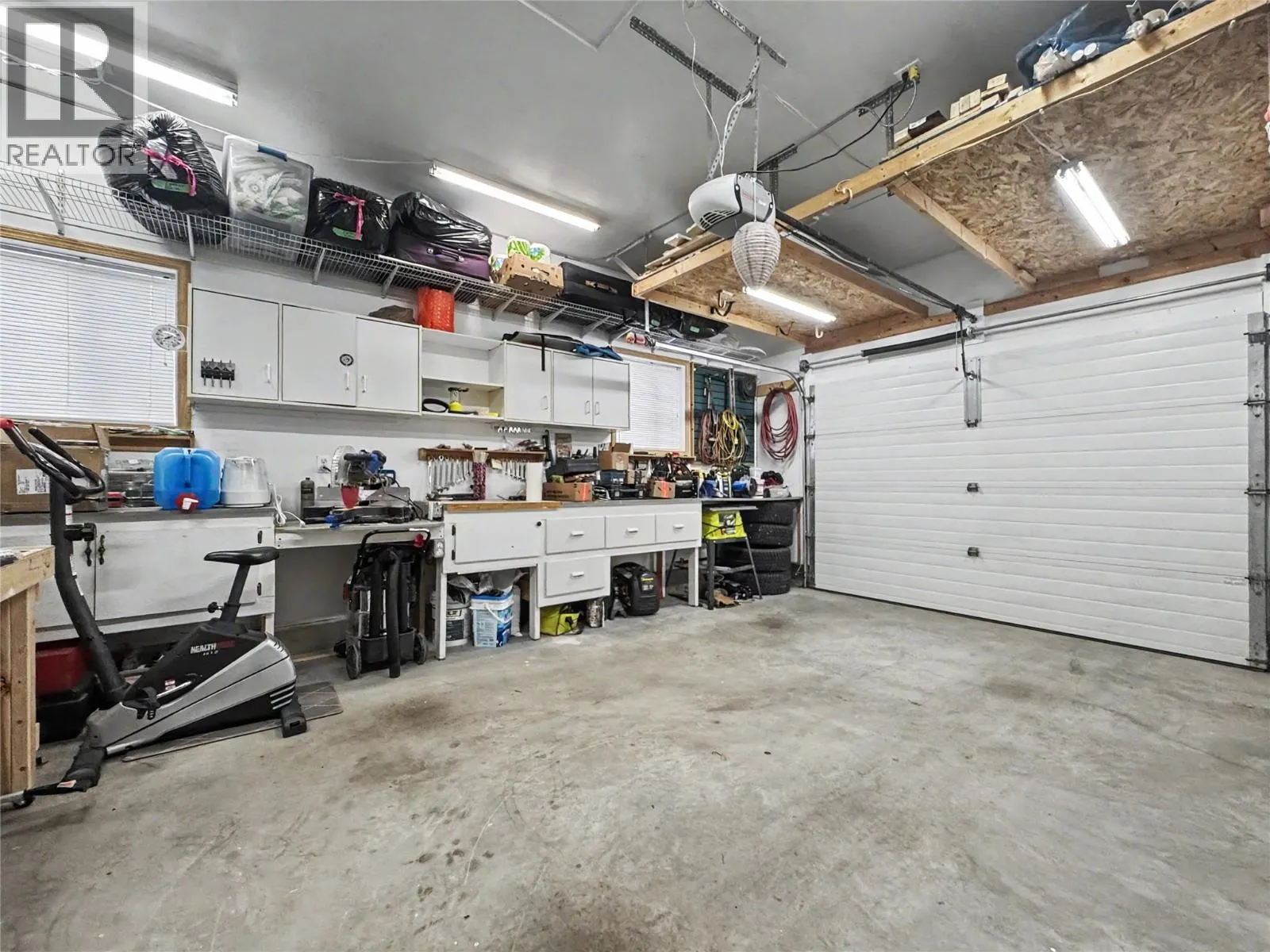 355 MISSION Crescent